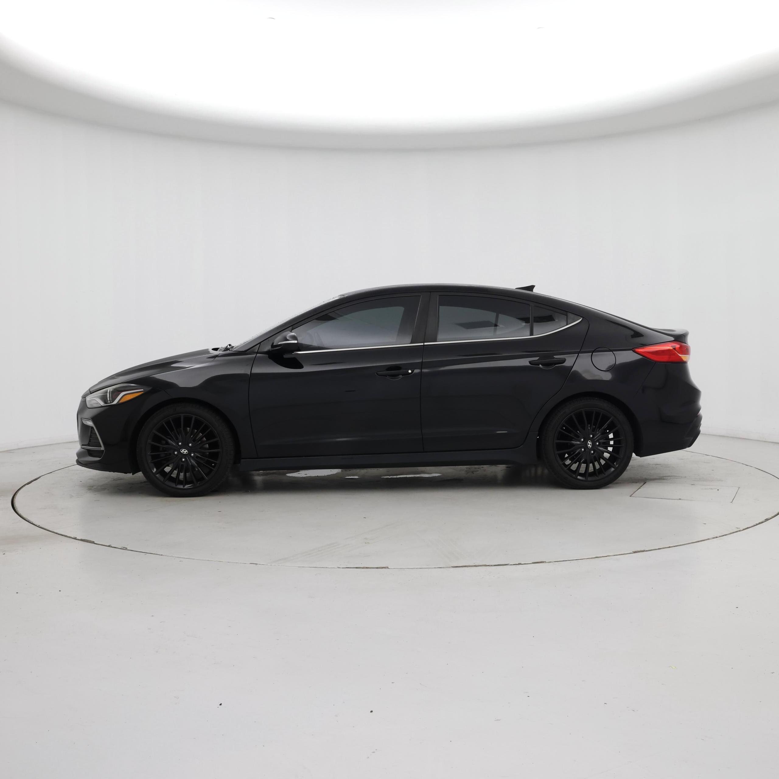 Thumbnail: 2018 Hyundai Elantra - 3