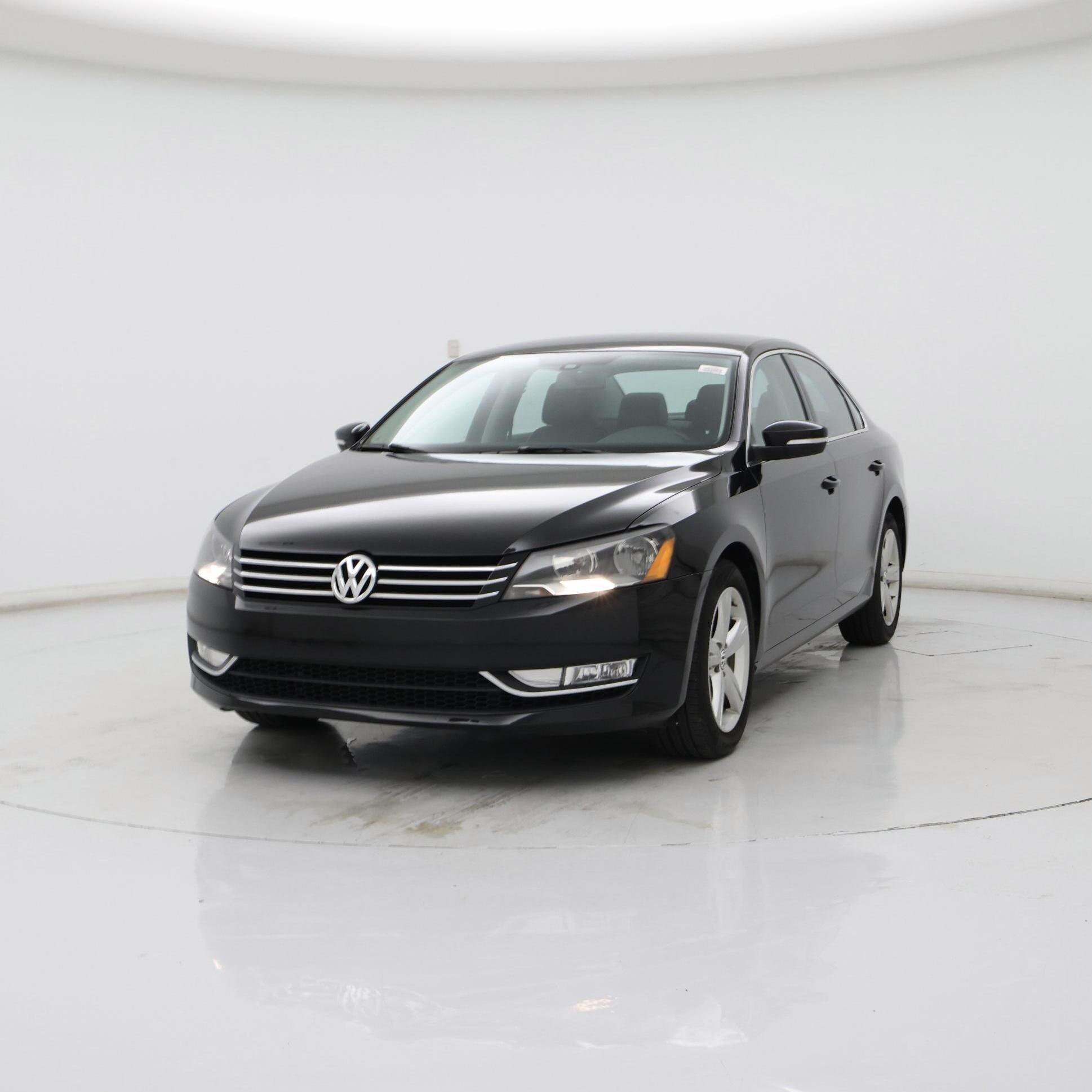 Thumbnail: 2015 Volkswagen Passat - 4