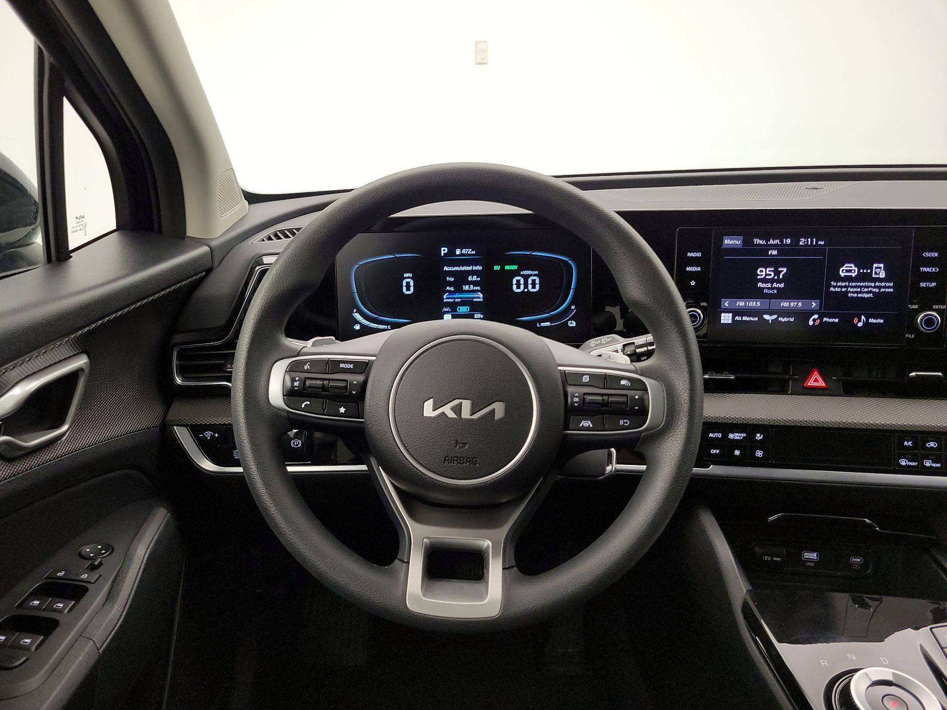 Thumbnail: 2023 Kia Sportage - 10
