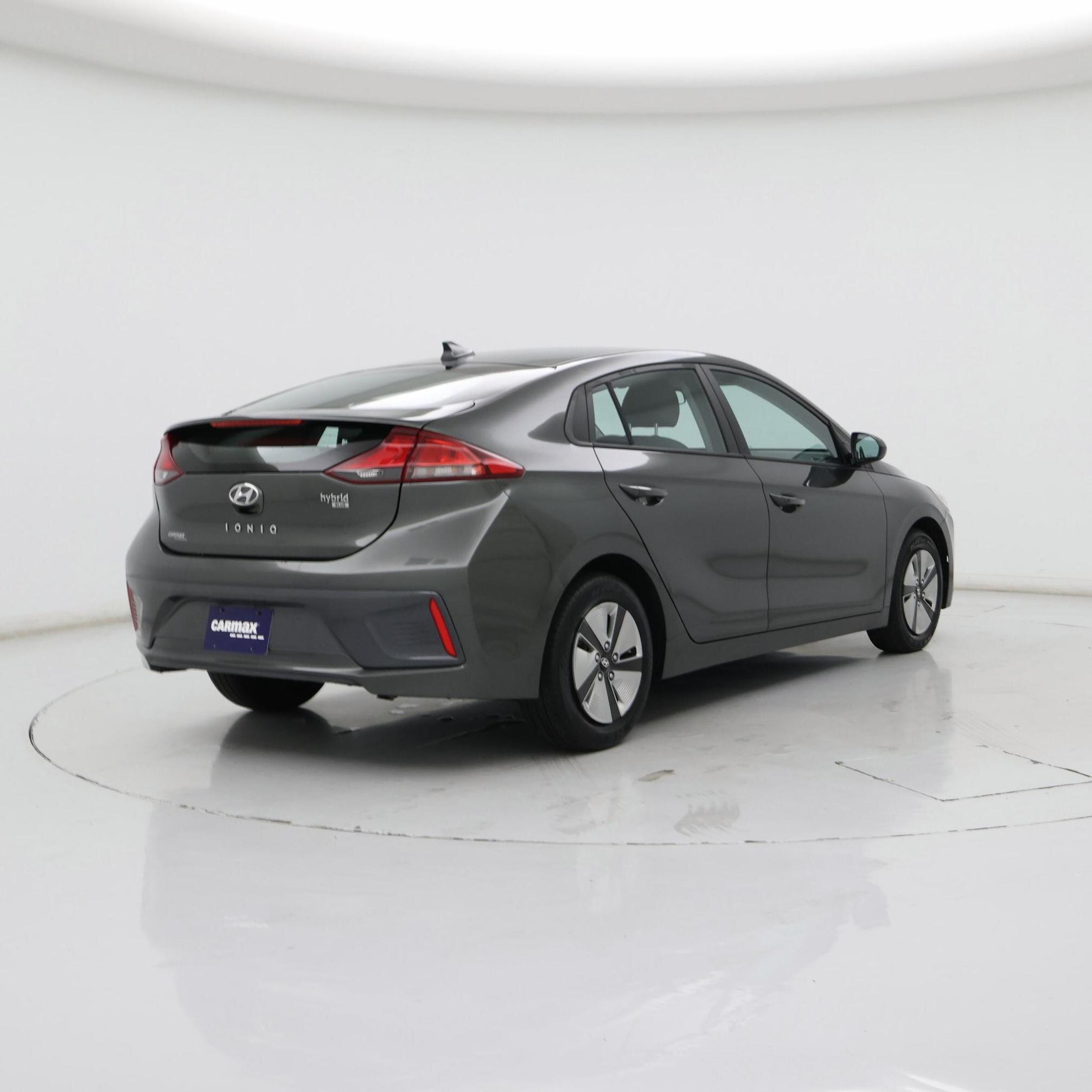 Thumbnail: 2022 Hyundai Ioniq - 8