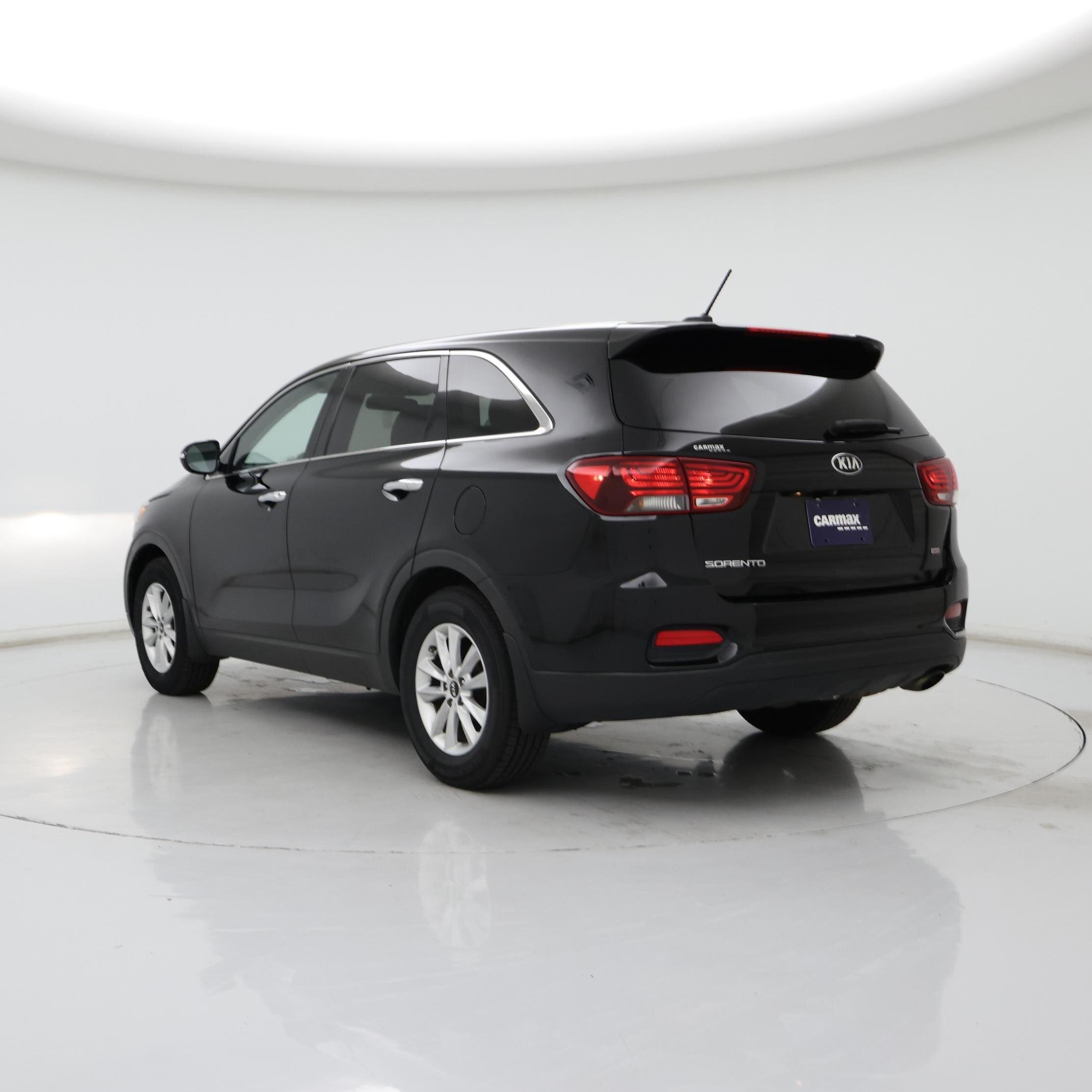 Thumbnail: 2019 Kia Sorento - 2