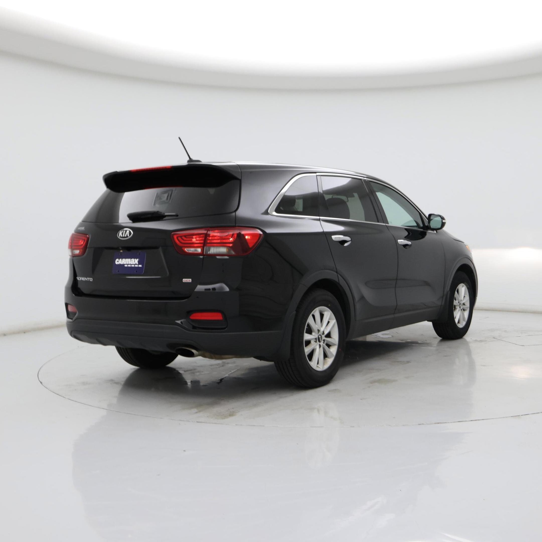 Thumbnail: 2019 Kia Sorento - 8