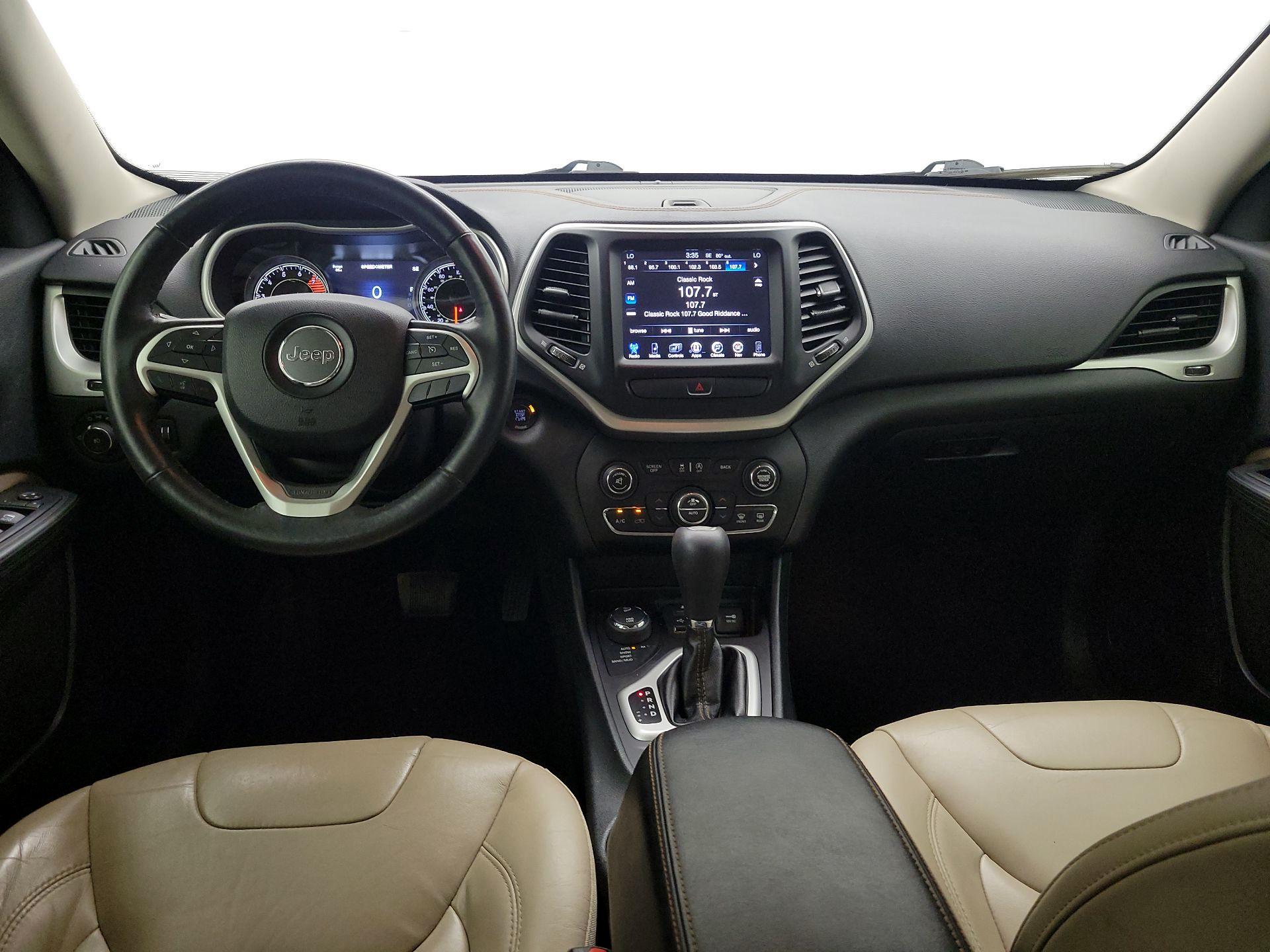 Thumbnail: 2016 Jeep Cherokee - 9