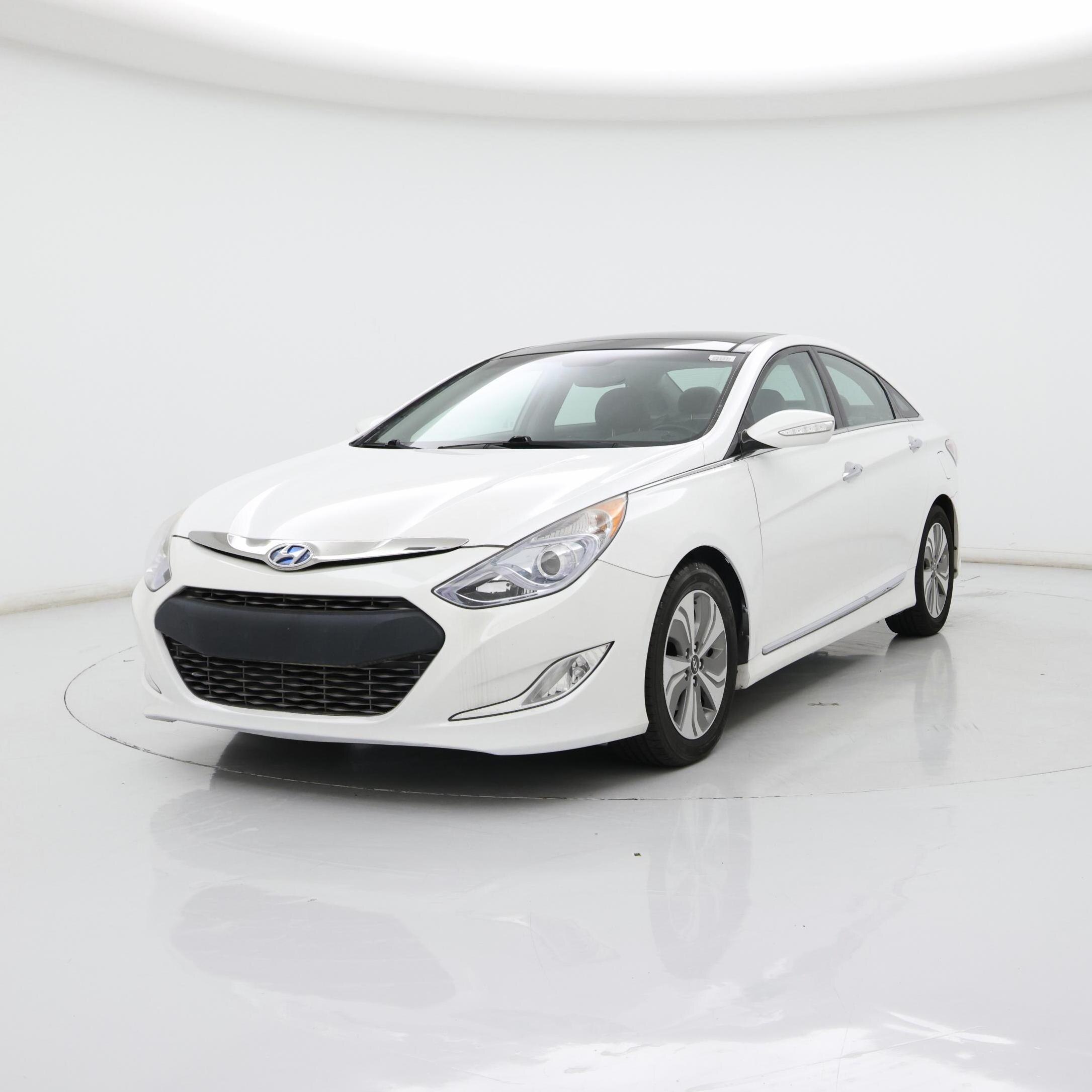 Thumbnail: 2015 Hyundai Sonata - 4