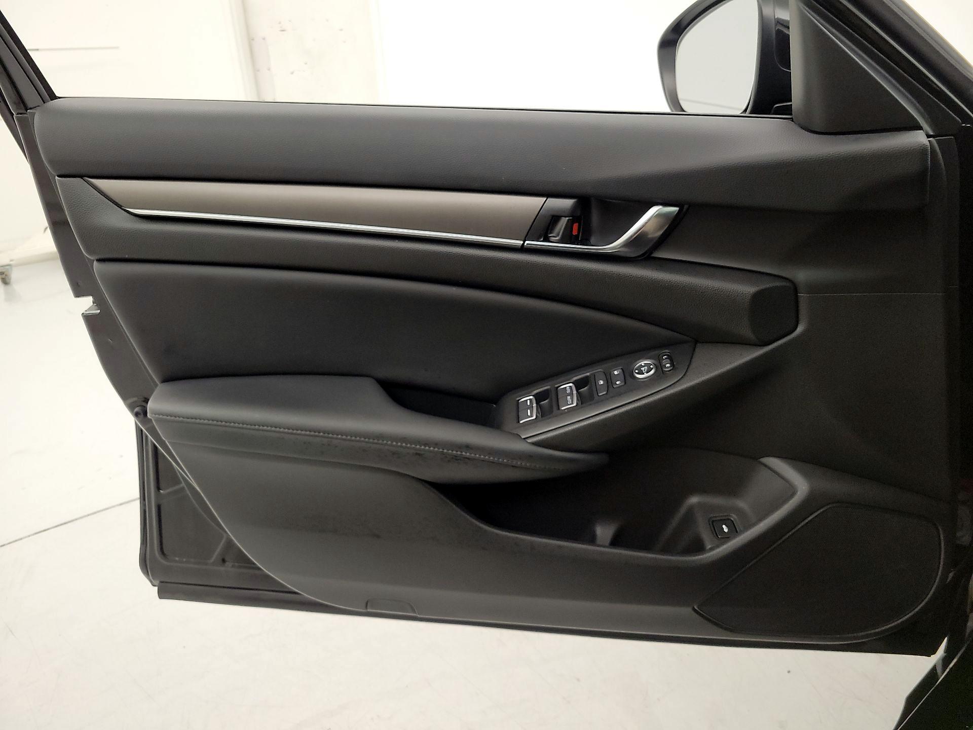 Thumbnail: 2022 Honda Accord - 12