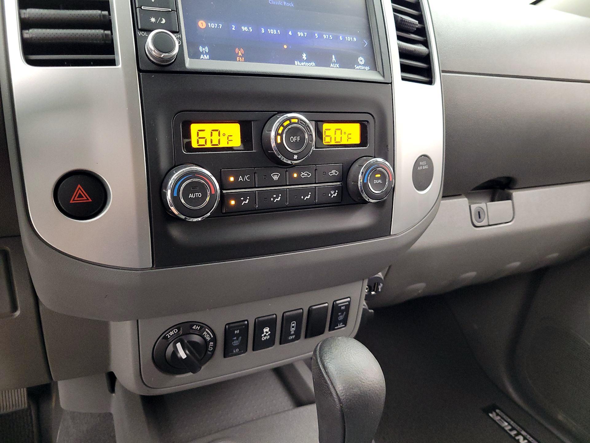 Thumbnail: 2021 Nissan Frontier - 15