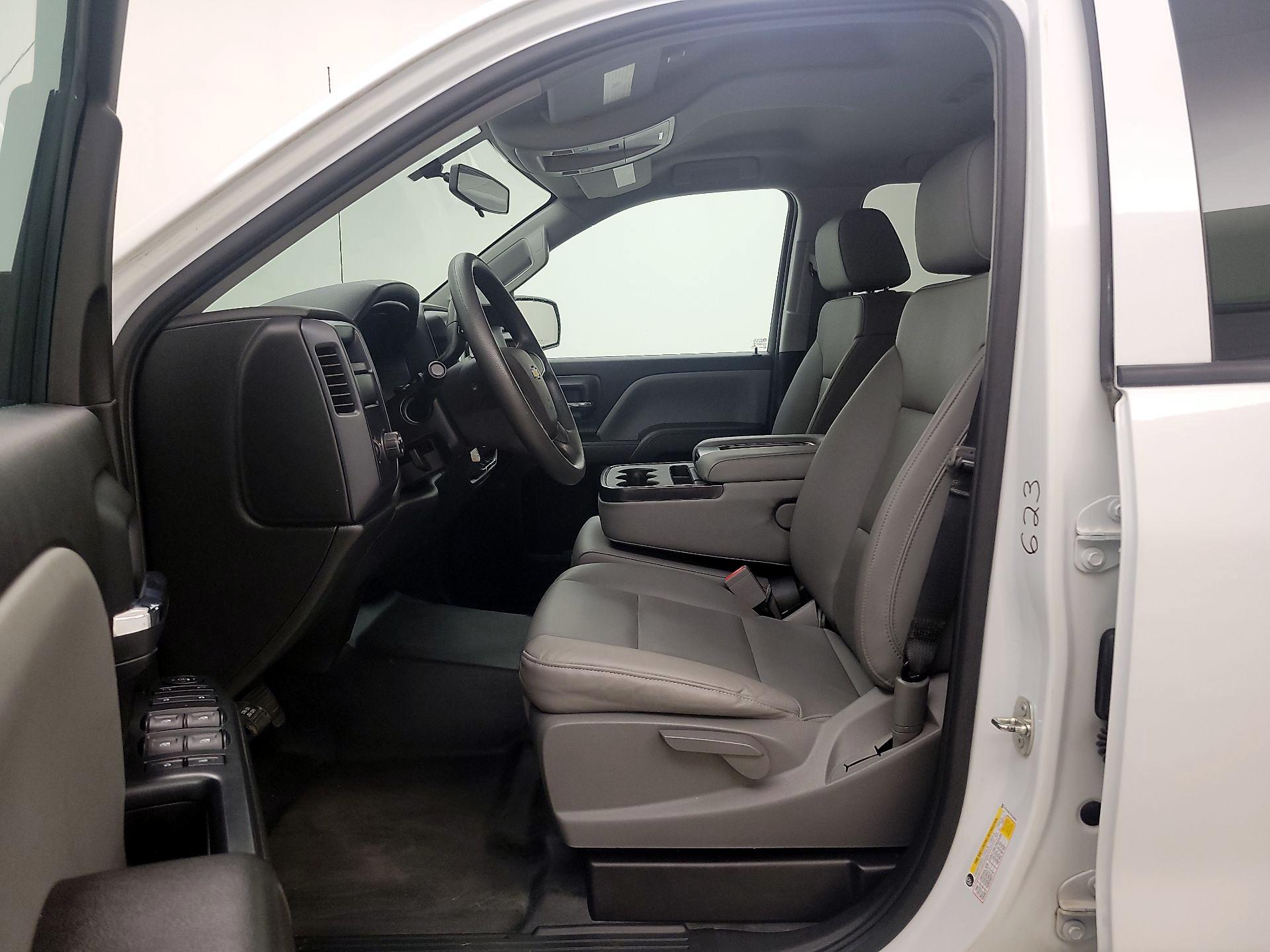 Thumbnail: 2019 Chevrolet Silverado 1500 - 11