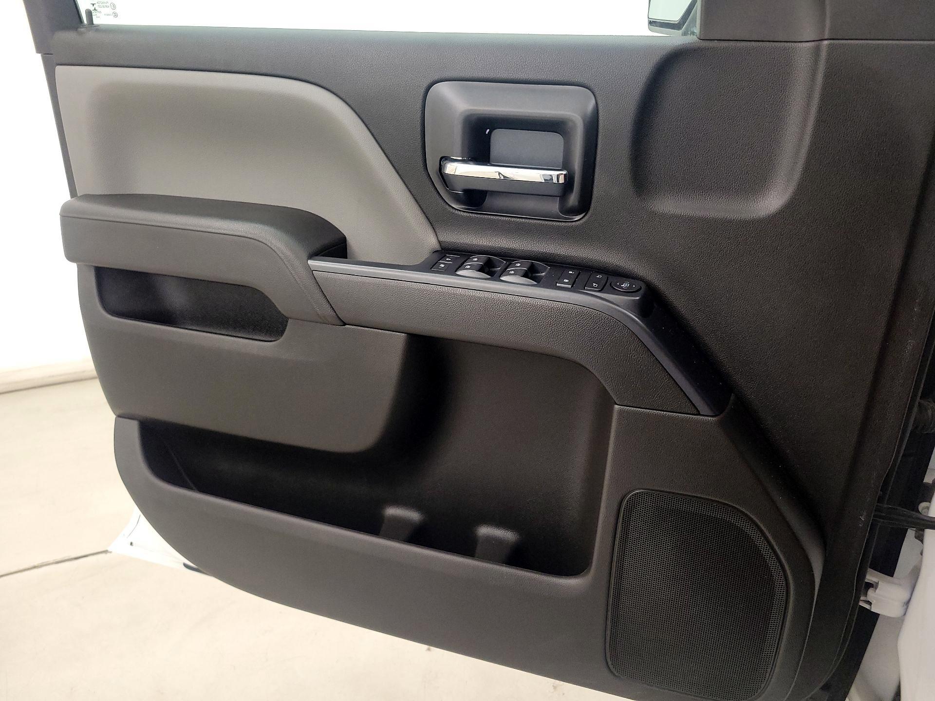 Thumbnail: 2019 Chevrolet Silverado 1500 - 12