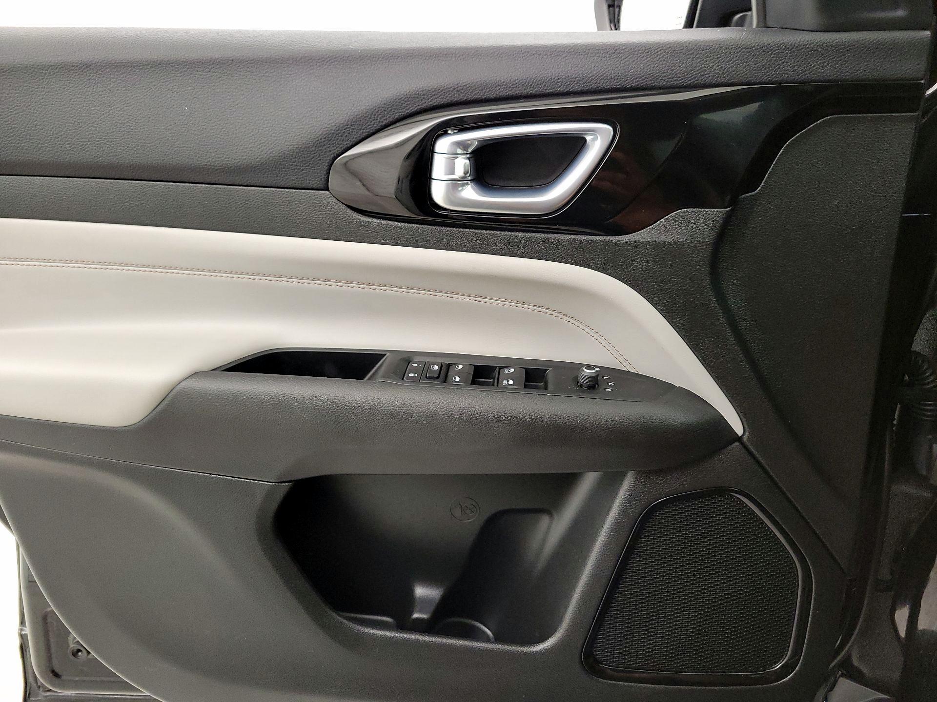 Thumbnail: 2022 Jeep Compass - 12
