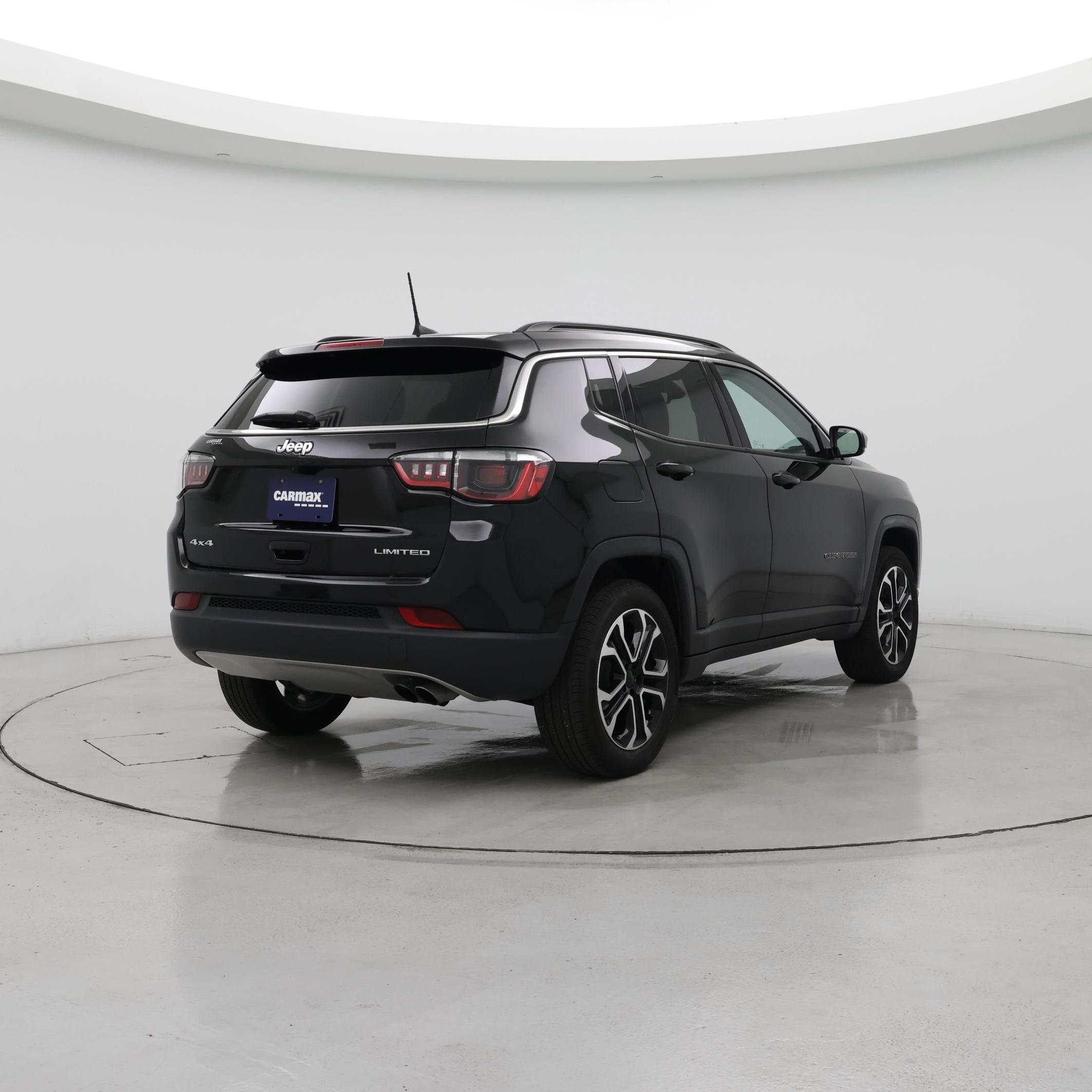 Thumbnail: 2022 Jeep Compass - 8