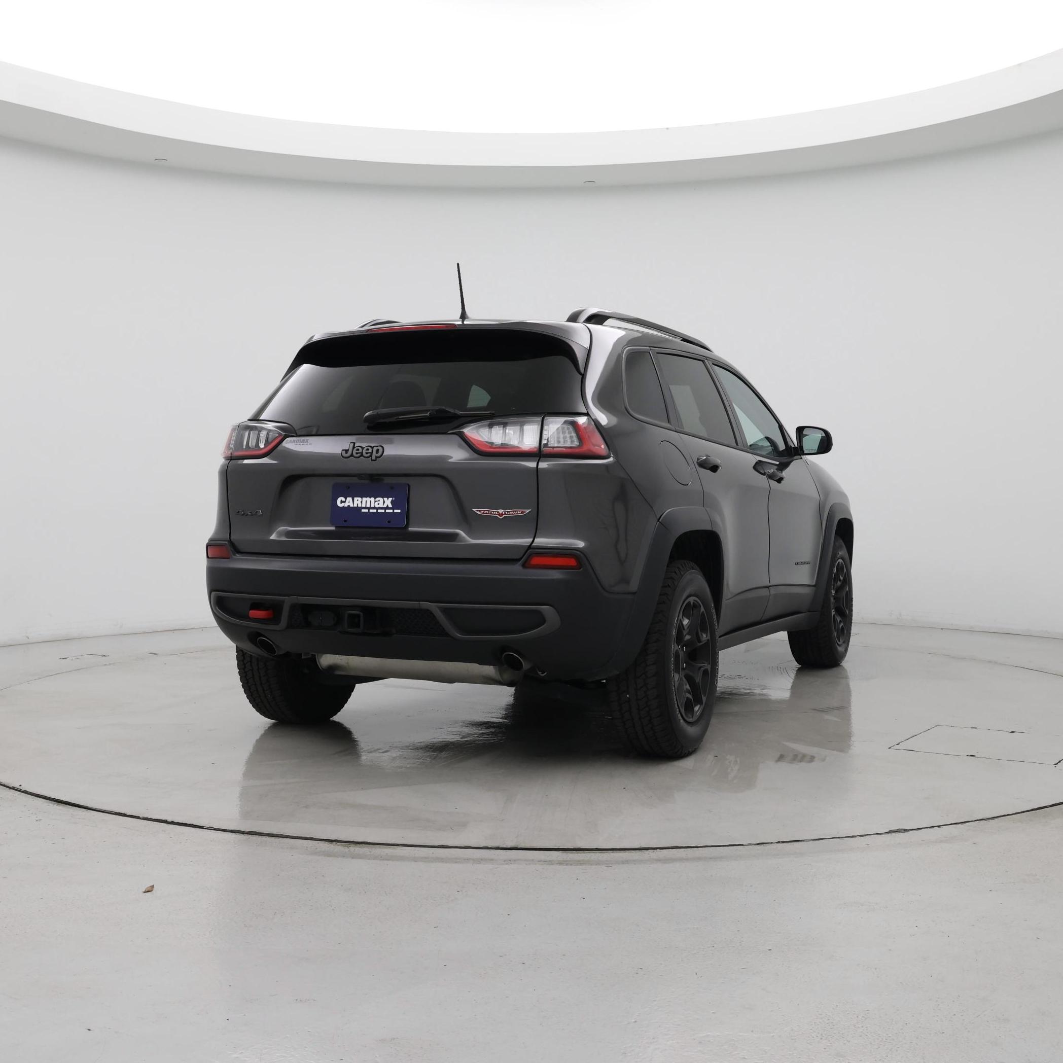 Thumbnail: 2022 Jeep Cherokee - 8