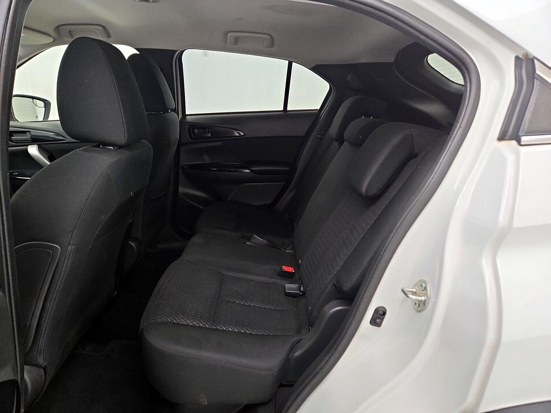 Thumbnail: 2020 Mitsubishi Eclipse Cross - 19