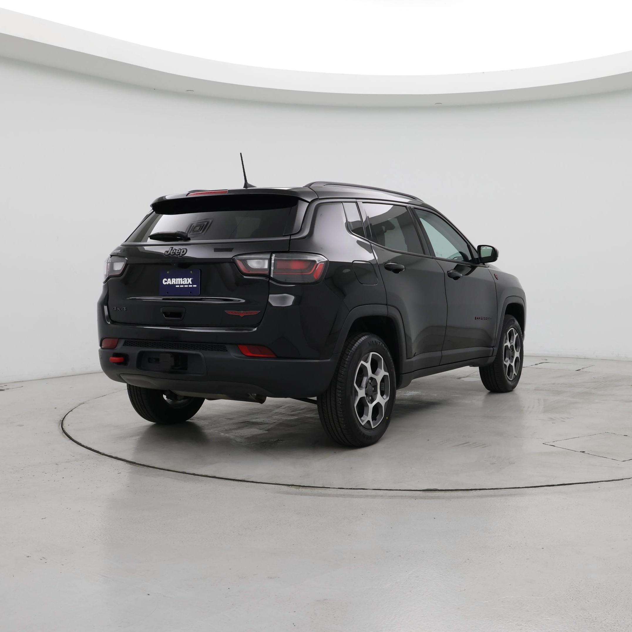 Thumbnail: 2022 Jeep Compass - 8
