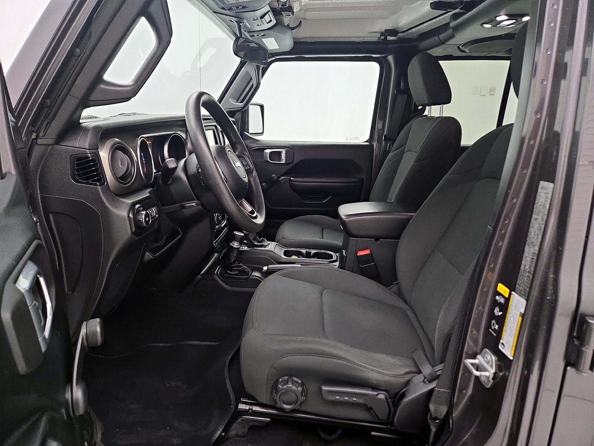 Thumbnail: 2021 Jeep Wrangler - 11