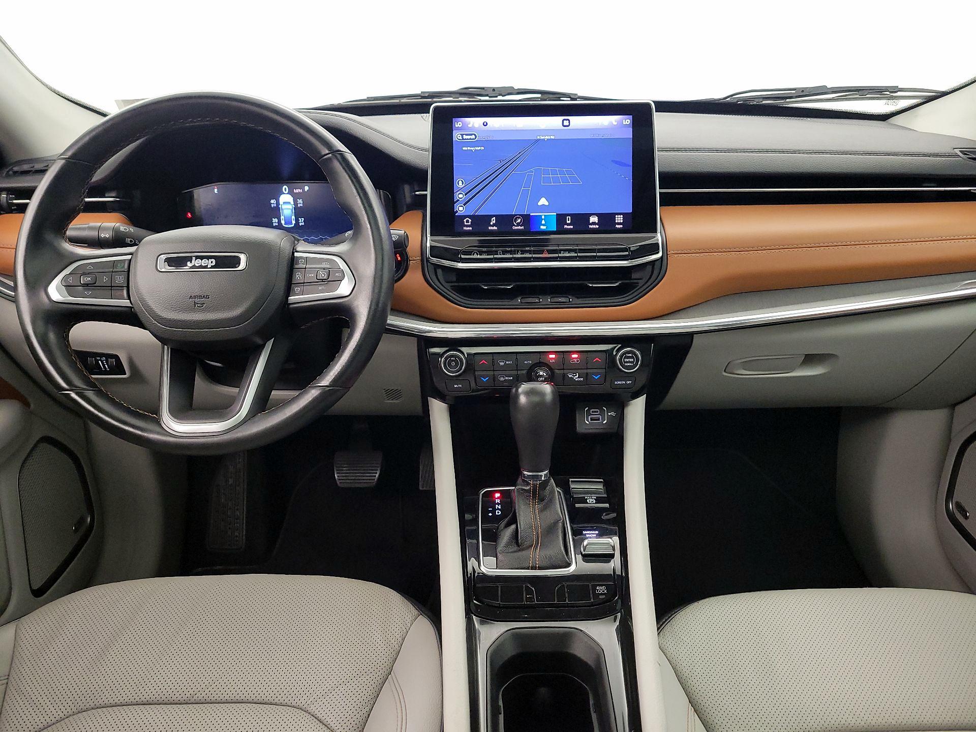 Thumbnail: 2022 Jeep Compass - 9