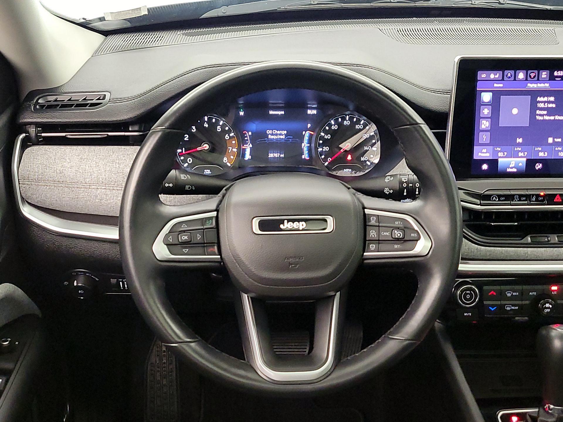 Thumbnail: 2022 Jeep Compass - 10