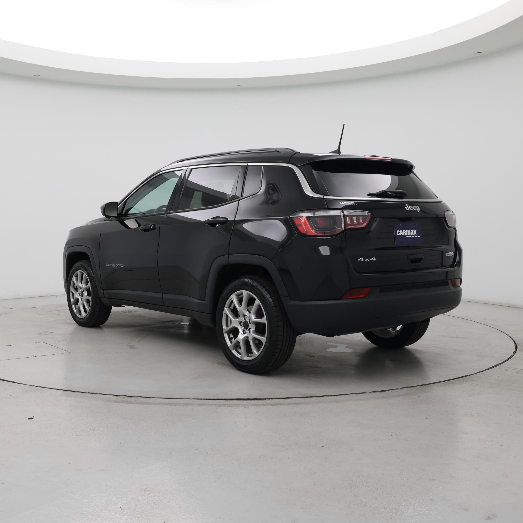 Thumbnail: 2022 Jeep Compass - 2