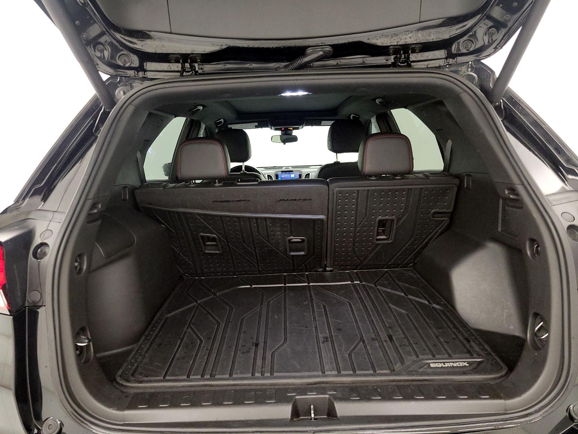Thumbnail: 2022 Chevrolet Equinox - 18