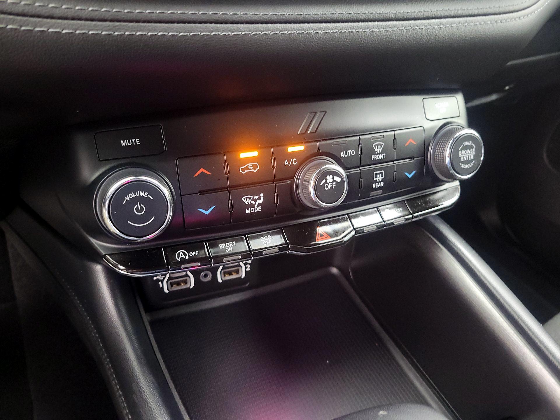 Thumbnail: 2023 Dodge Durango - 14