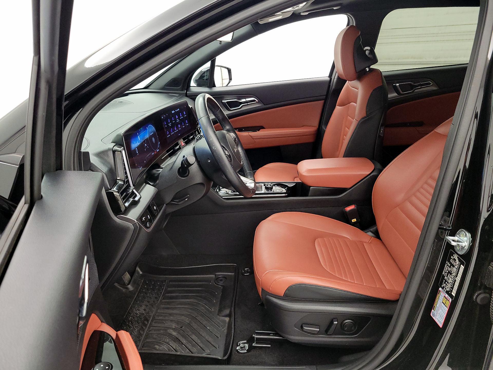 Thumbnail: 2023 Kia Sportage - 11