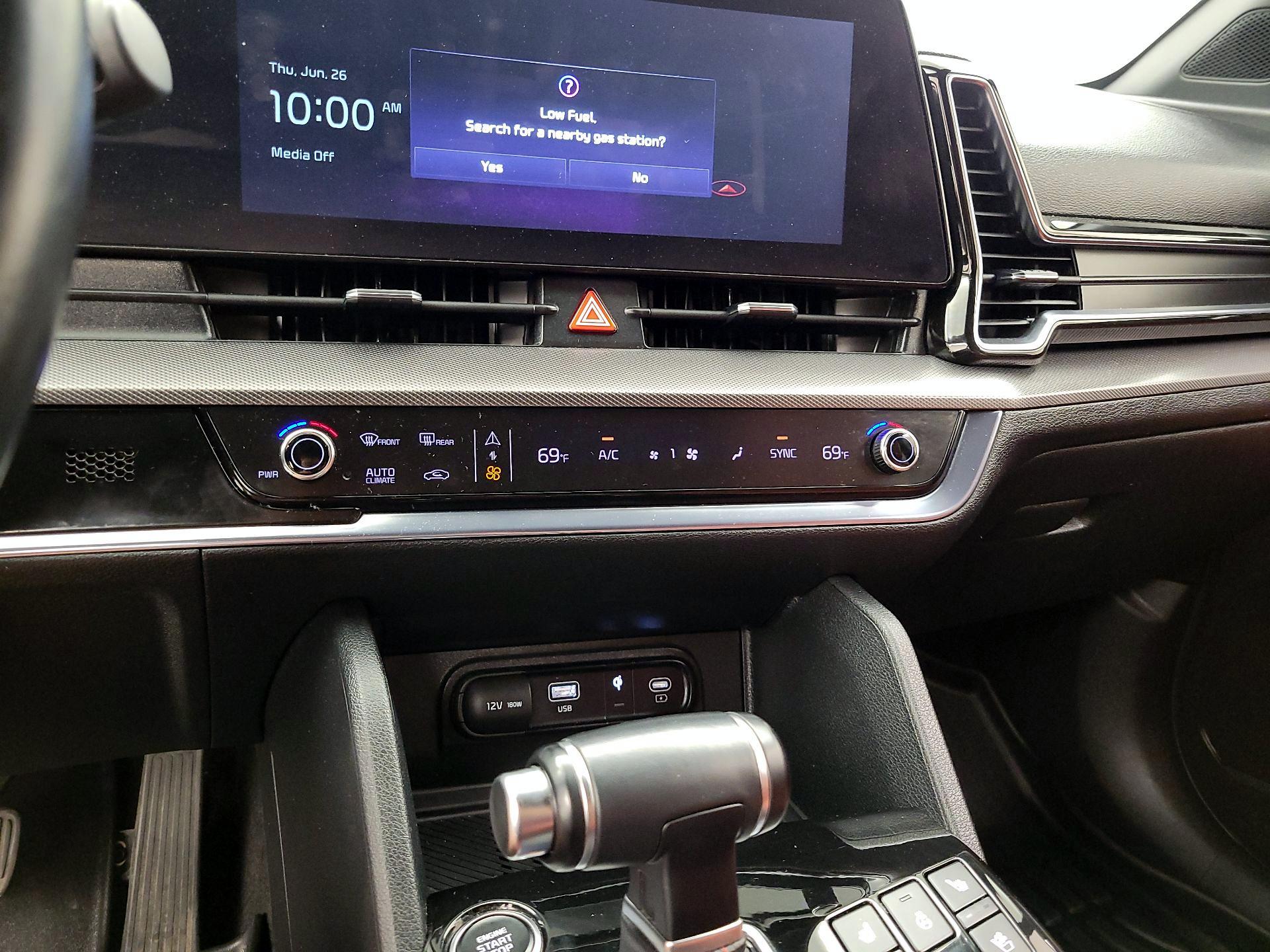 Thumbnail: 2023 Kia Sportage - 15