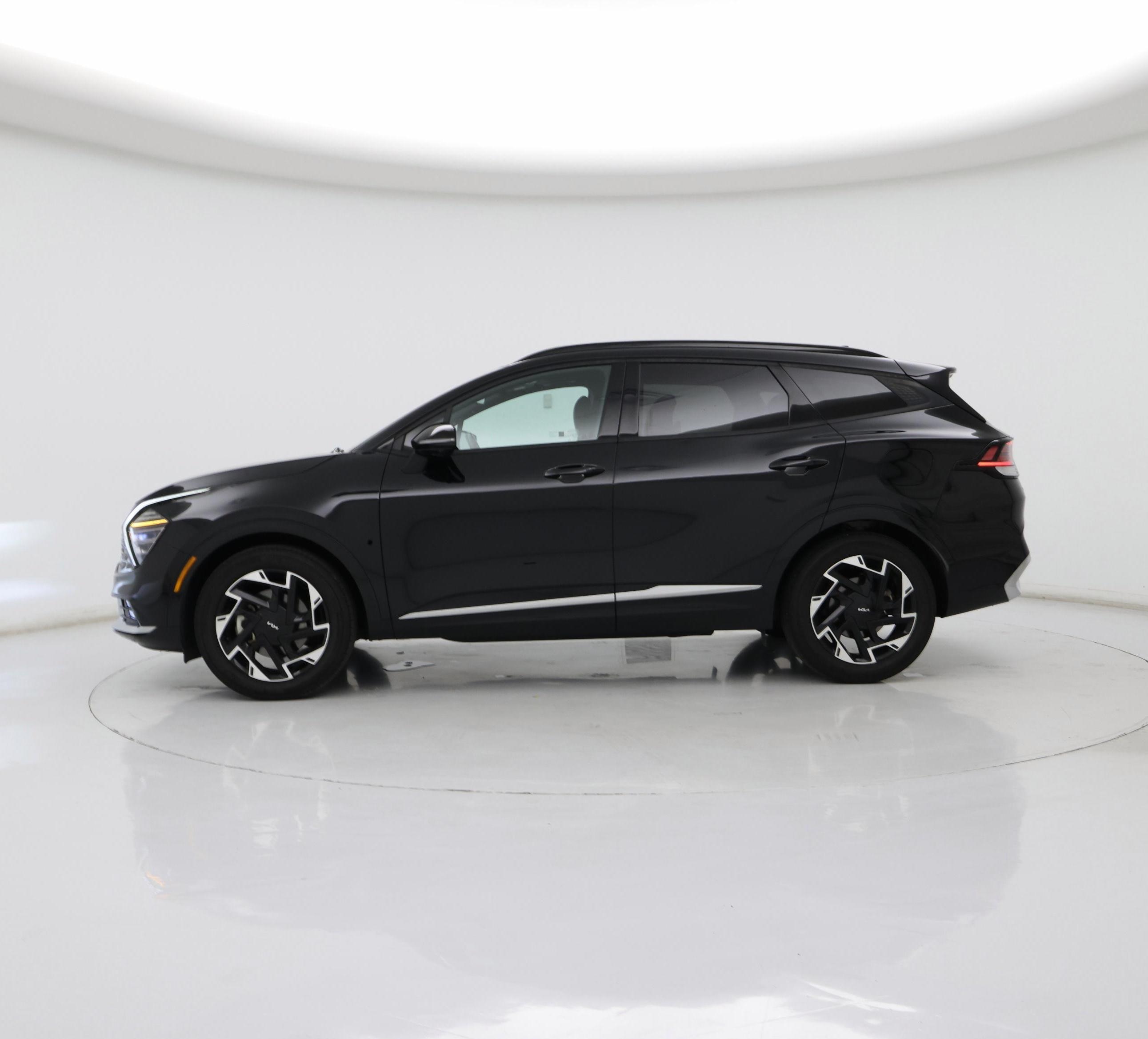 Thumbnail: 2023 Kia Sportage - 3