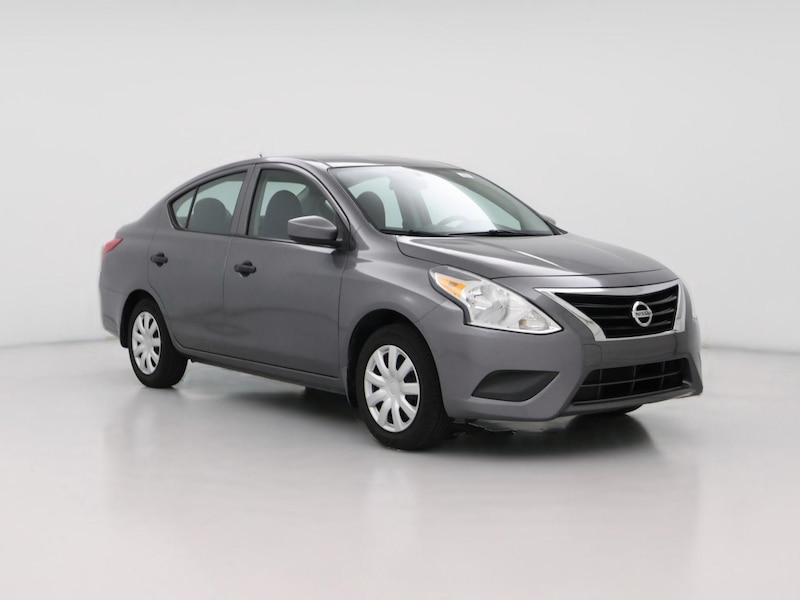 2016 Nissan Versa SV -
                  Louisville, KY