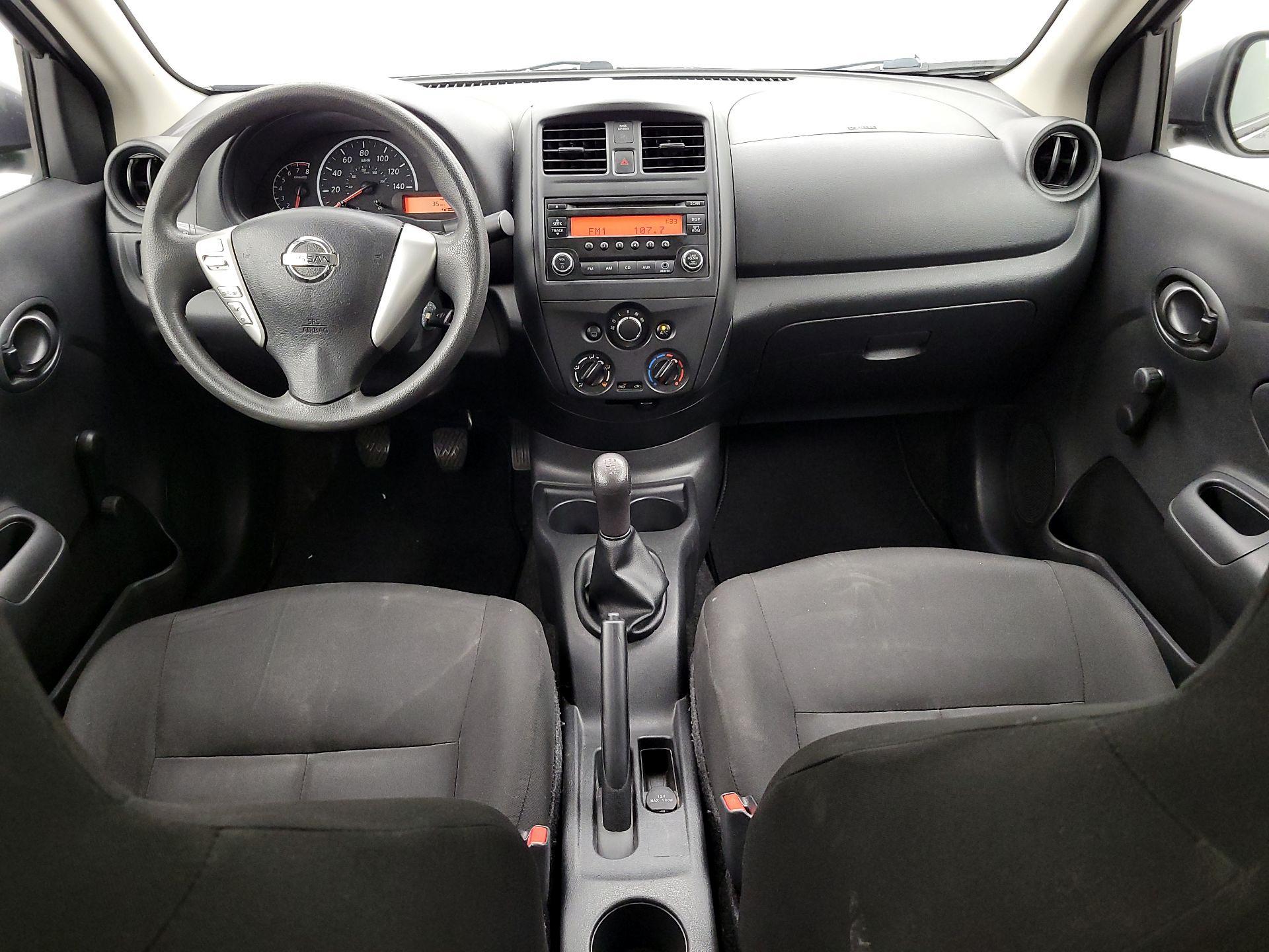 Thumbnail: 2016 Nissan Versa - 9