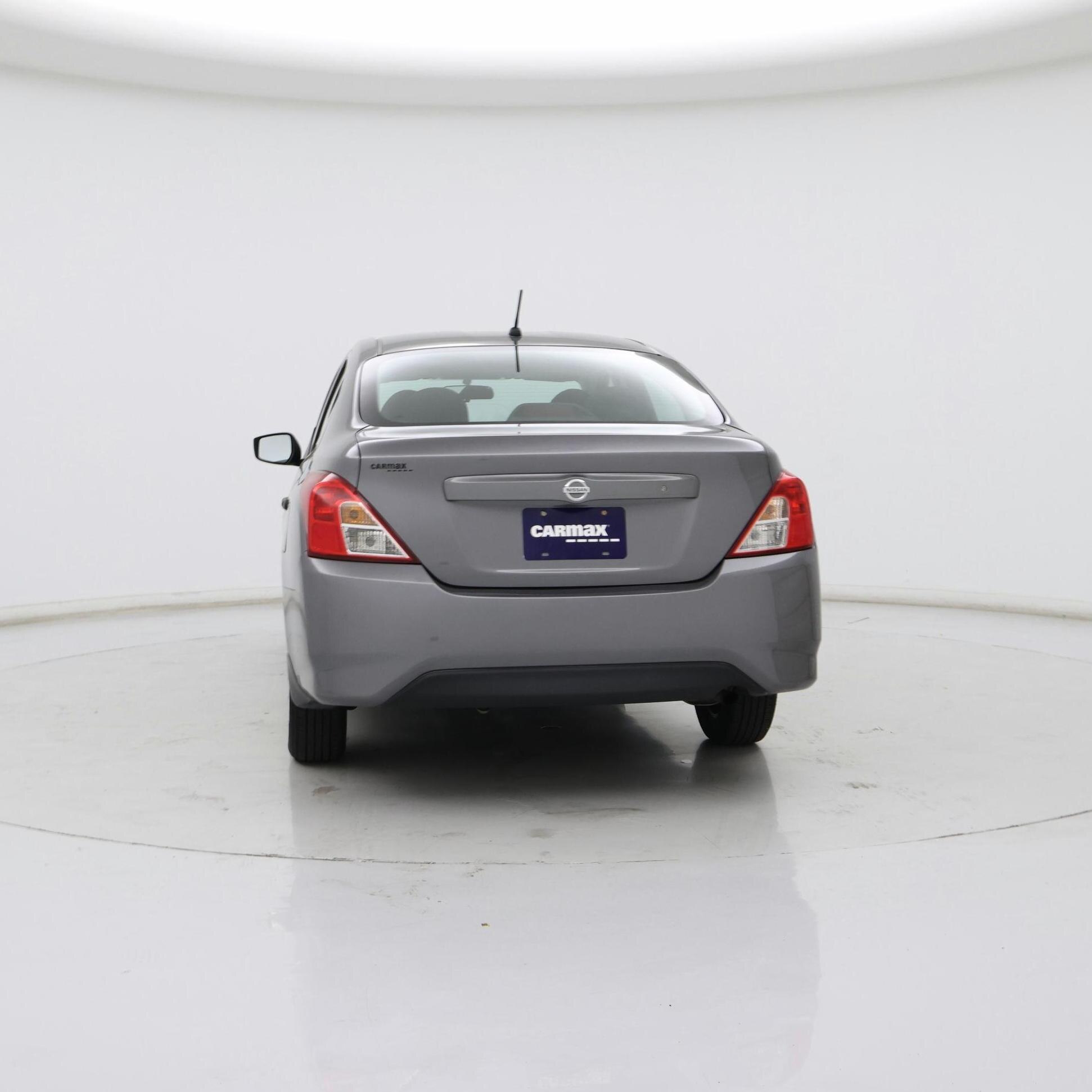 Thumbnail: 2016 Nissan Versa - 6