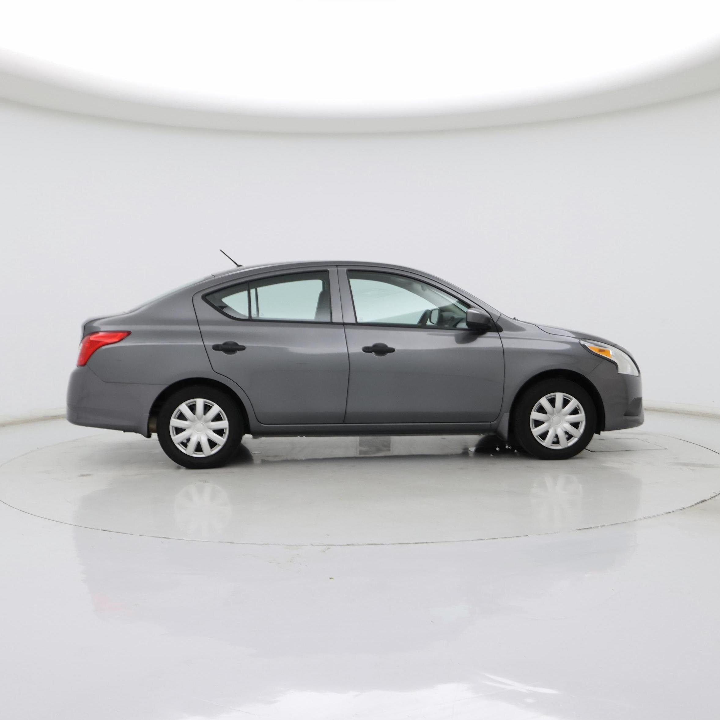 Thumbnail: 2016 Nissan Versa - 7
