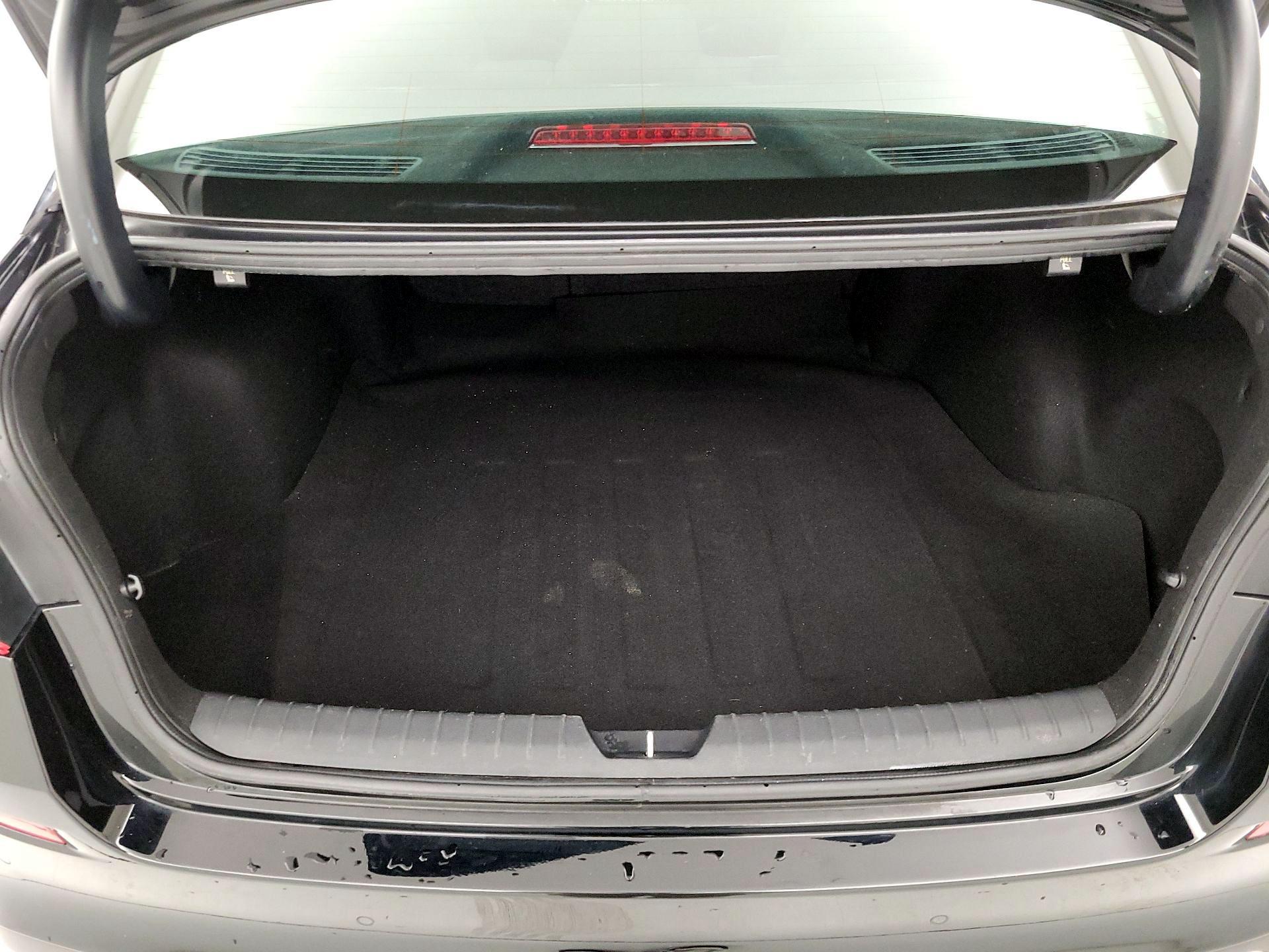 Thumbnail: 2019 Kia Optima - 16