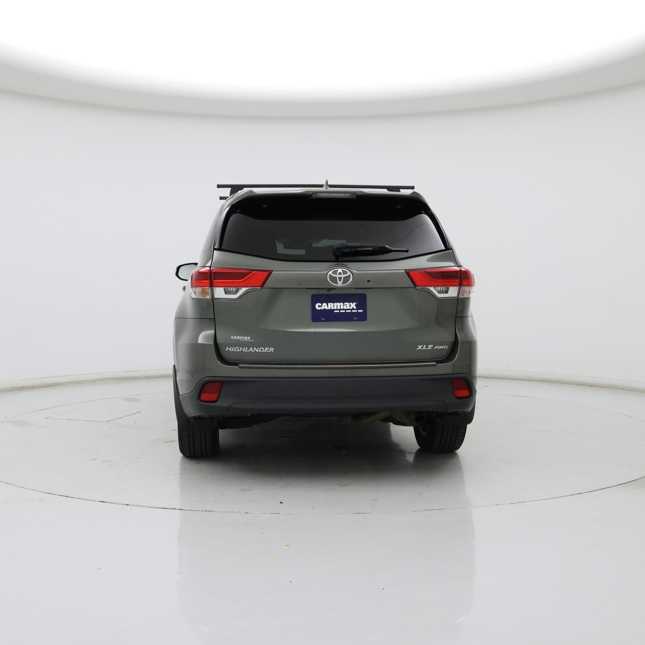 Thumbnail: 2017 Toyota Highlander - 6
