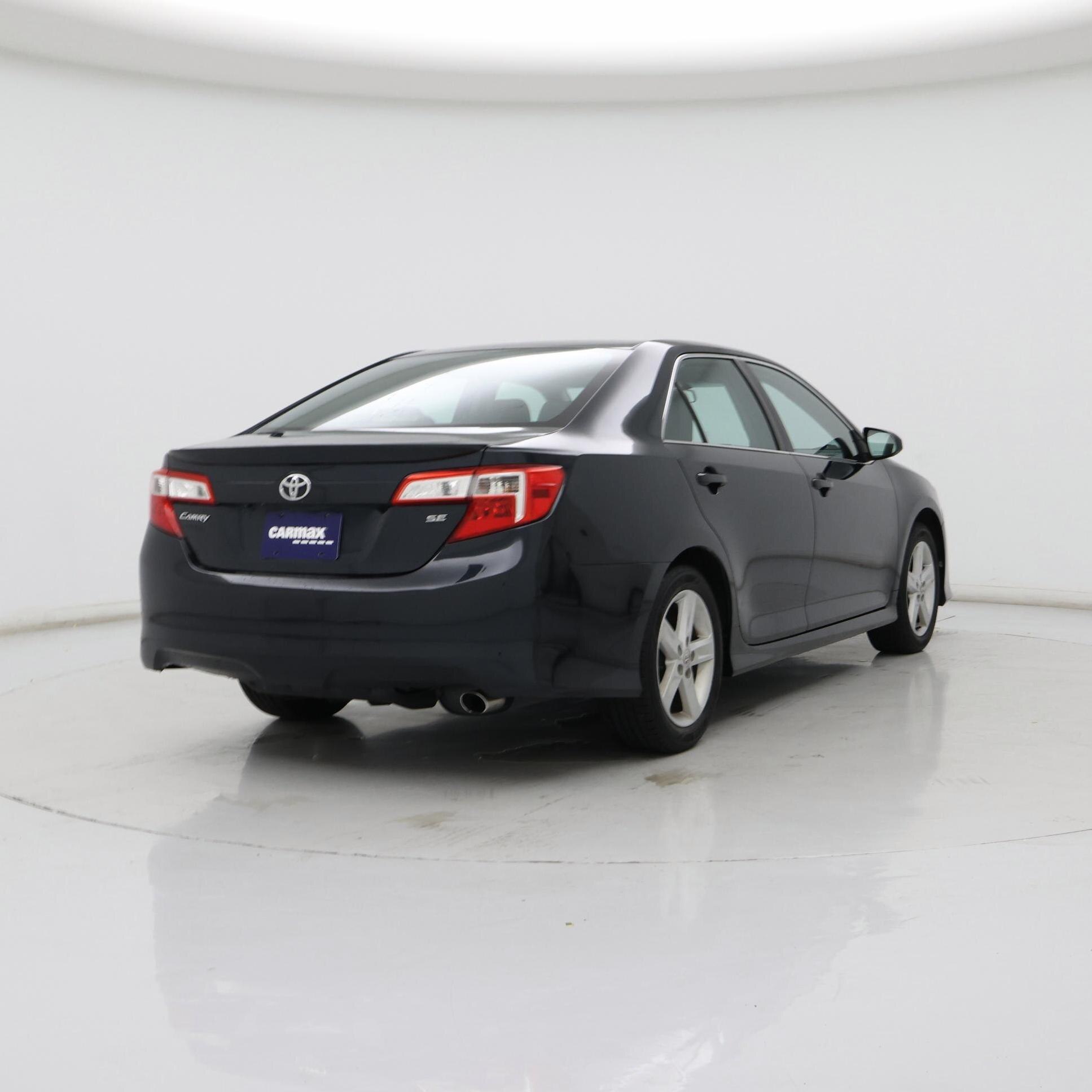 Thumbnail: 2014 Toyota Camry - 8