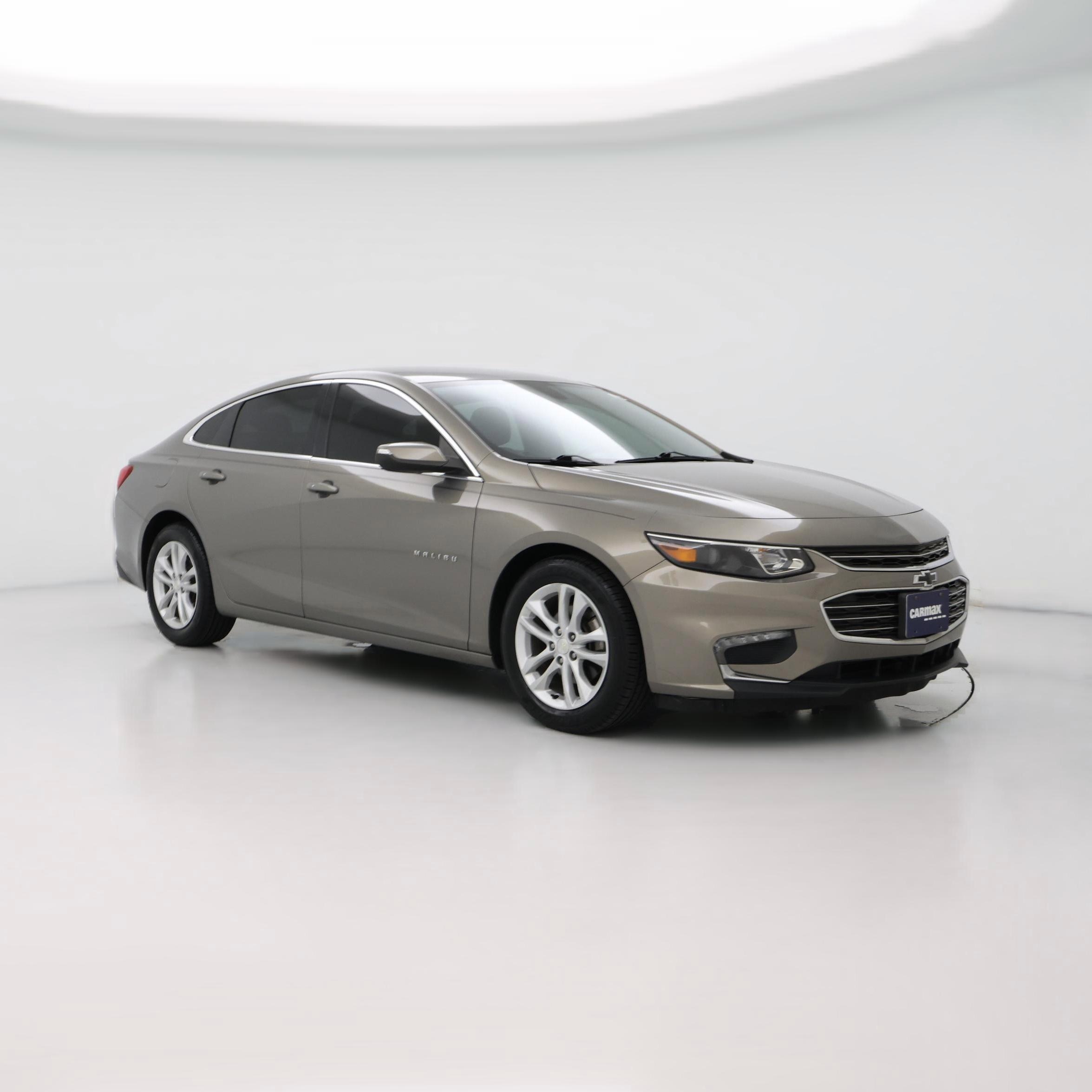 Thumbnail: 2017 Chevrolet Malibu - 1