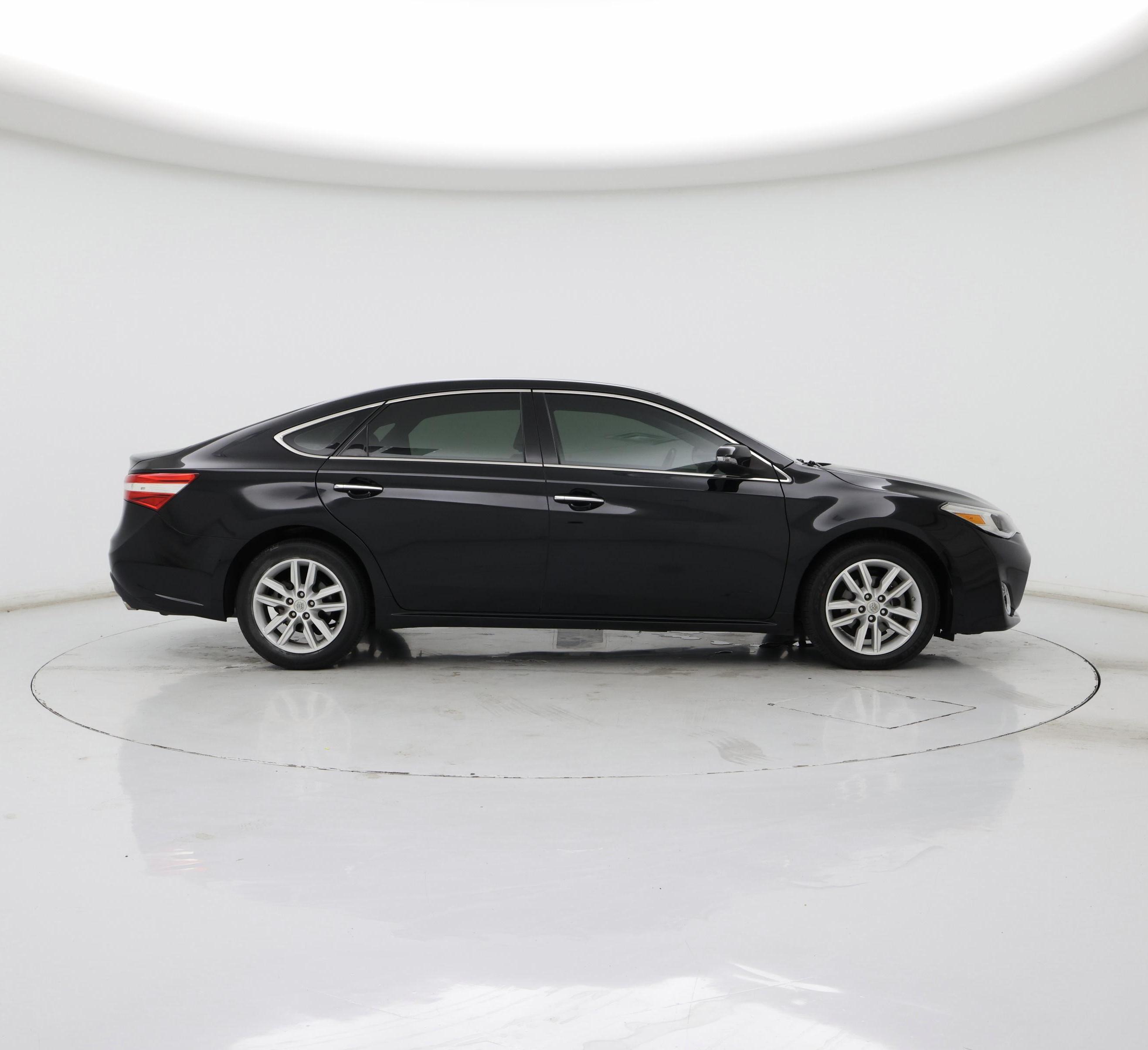 Thumbnail: 2013 Toyota Avalon - 7