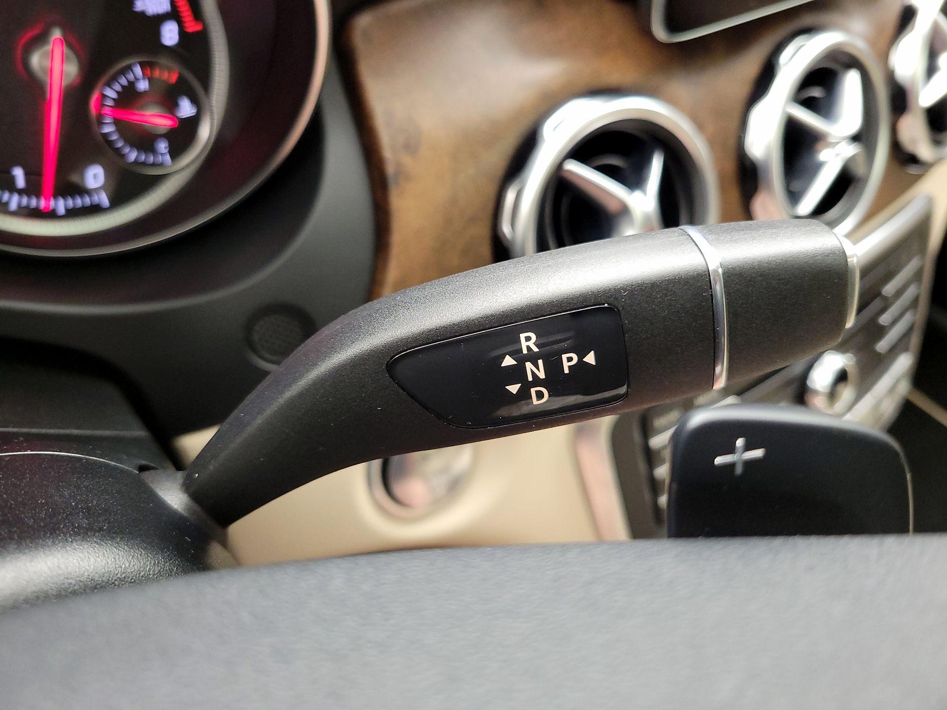 Thumbnail: 2019 Mercedes-Benz GLA - 15