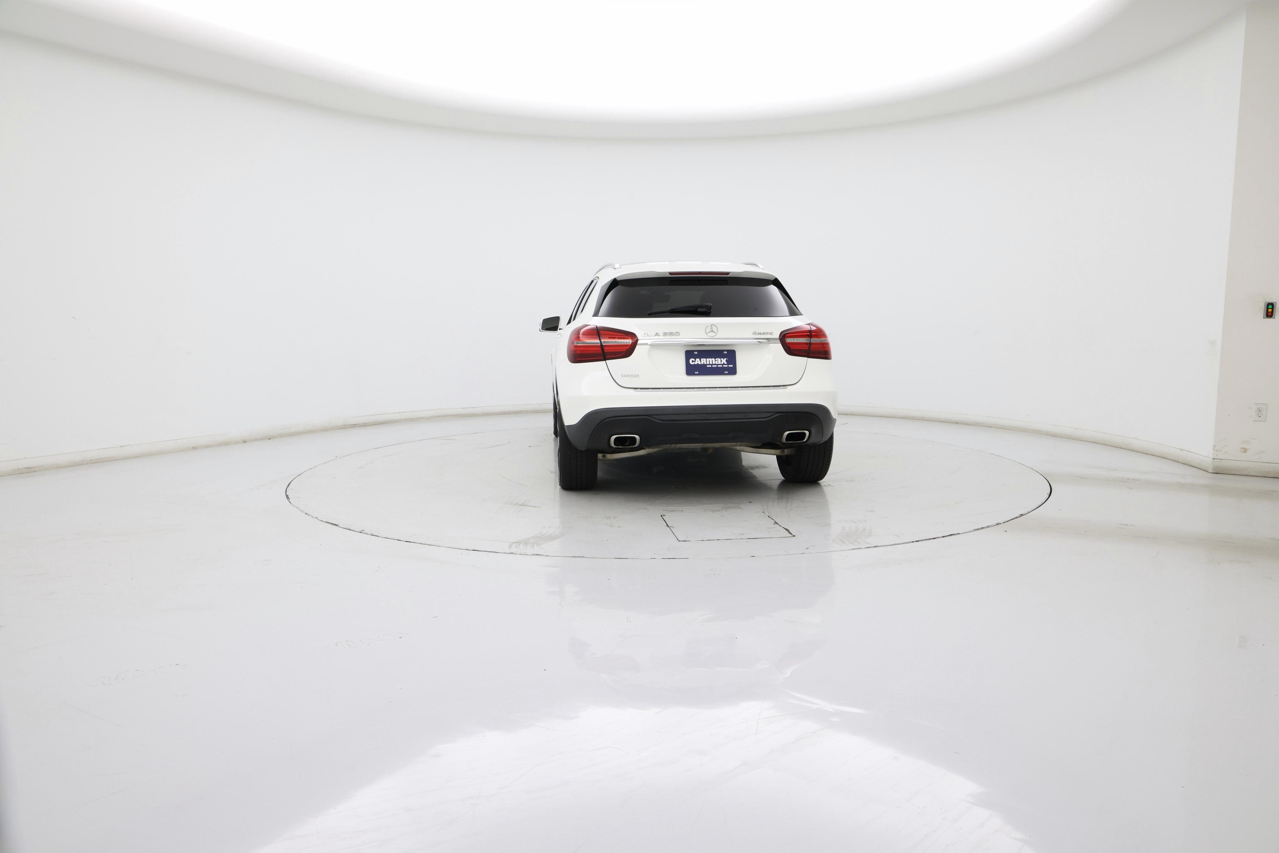 Thumbnail: 2019 Mercedes-Benz GLA - 6