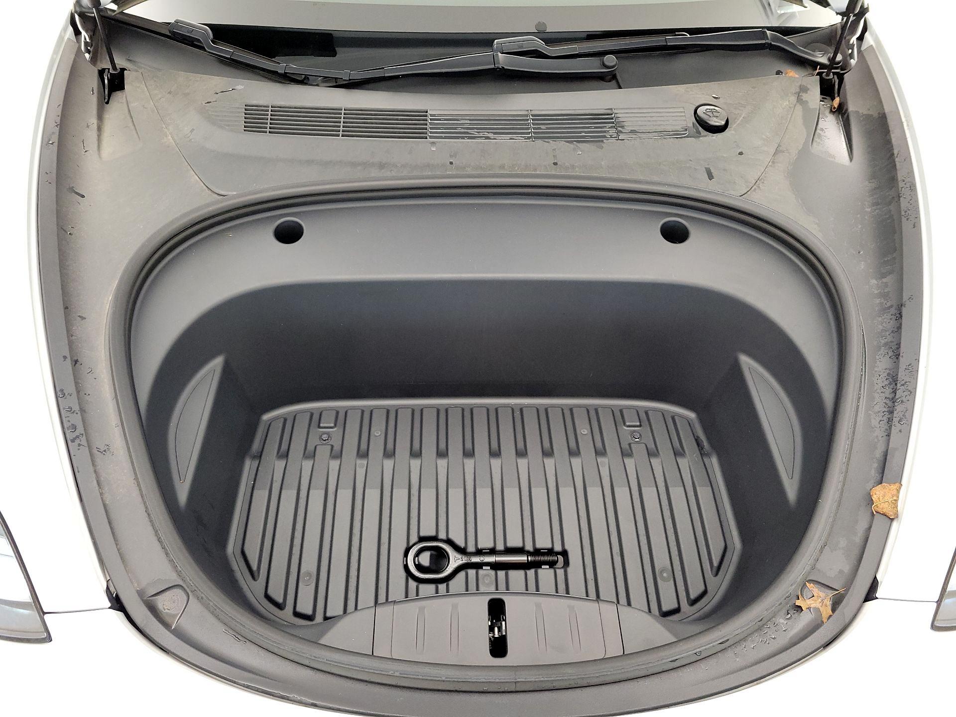 Thumbnail: 2021 Tesla Model 3 - 17