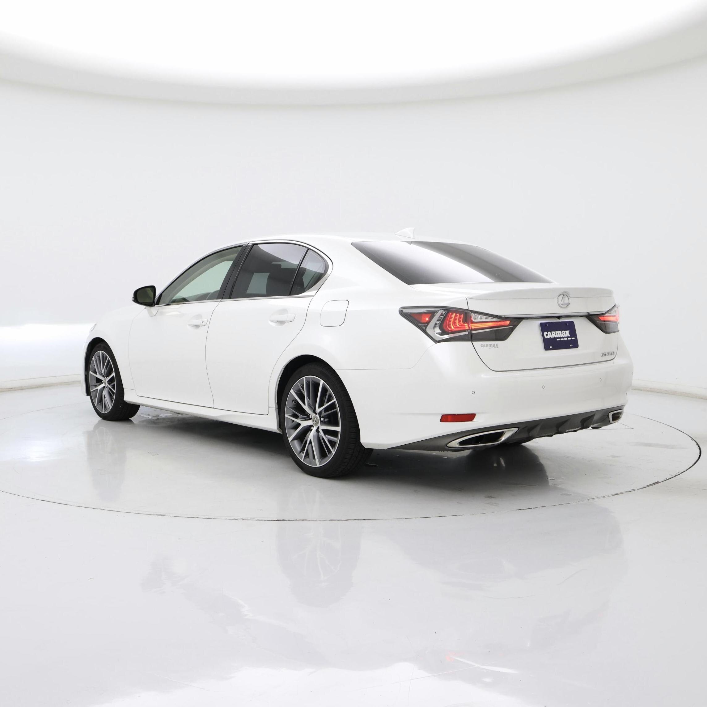 Thumbnail: 2016 Lexus GS - 2