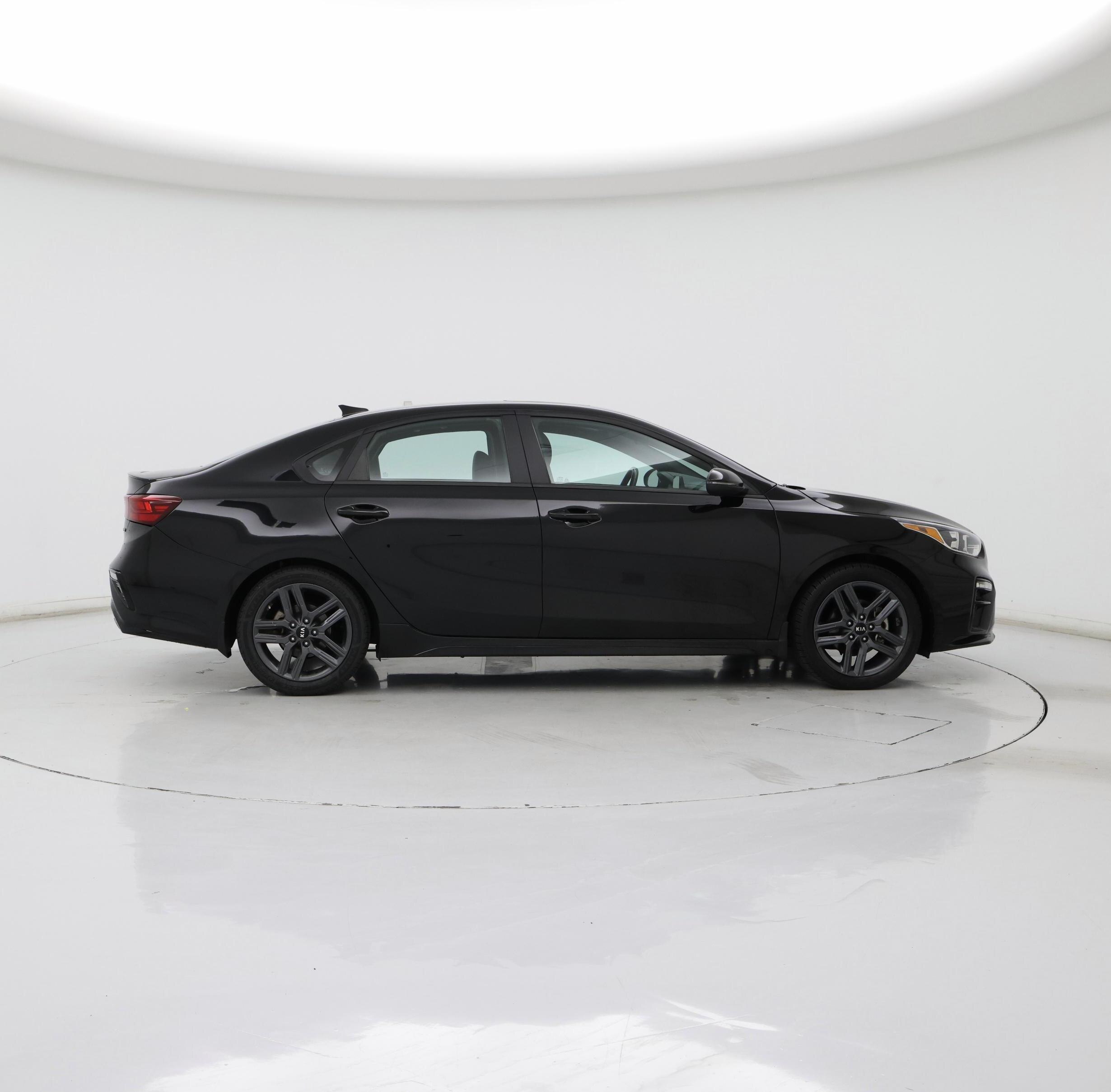 Thumbnail: 2021 Kia Forte - 7