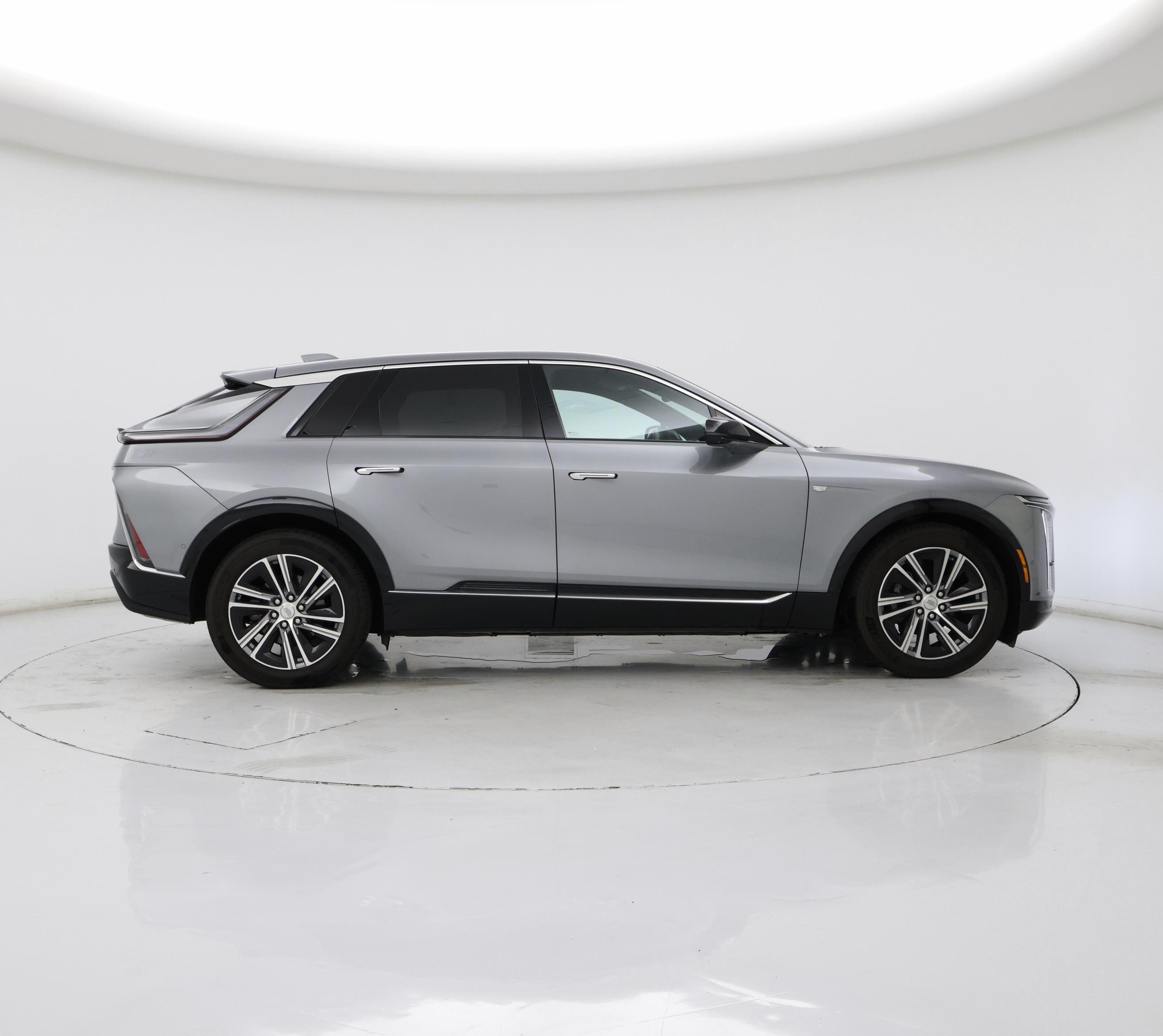 Thumbnail: 2024 Cadillac Lyriq - 7