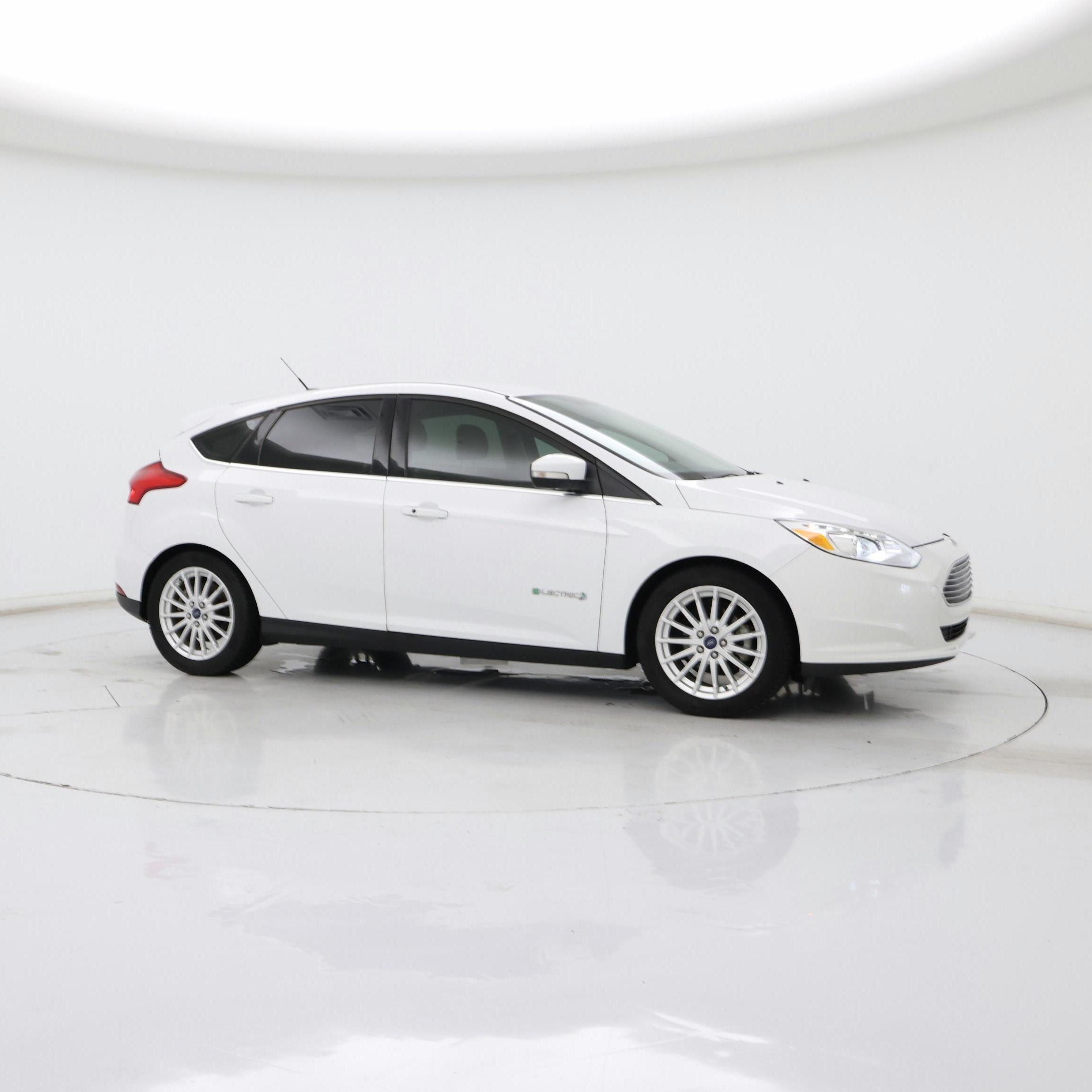 Thumbnail: 2017 Ford Focus - 7