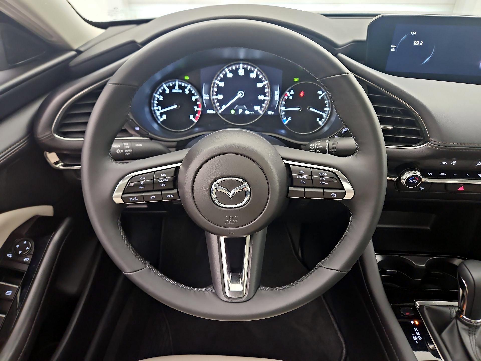 Thumbnail: 2025 Mazda Mazda3 - 10