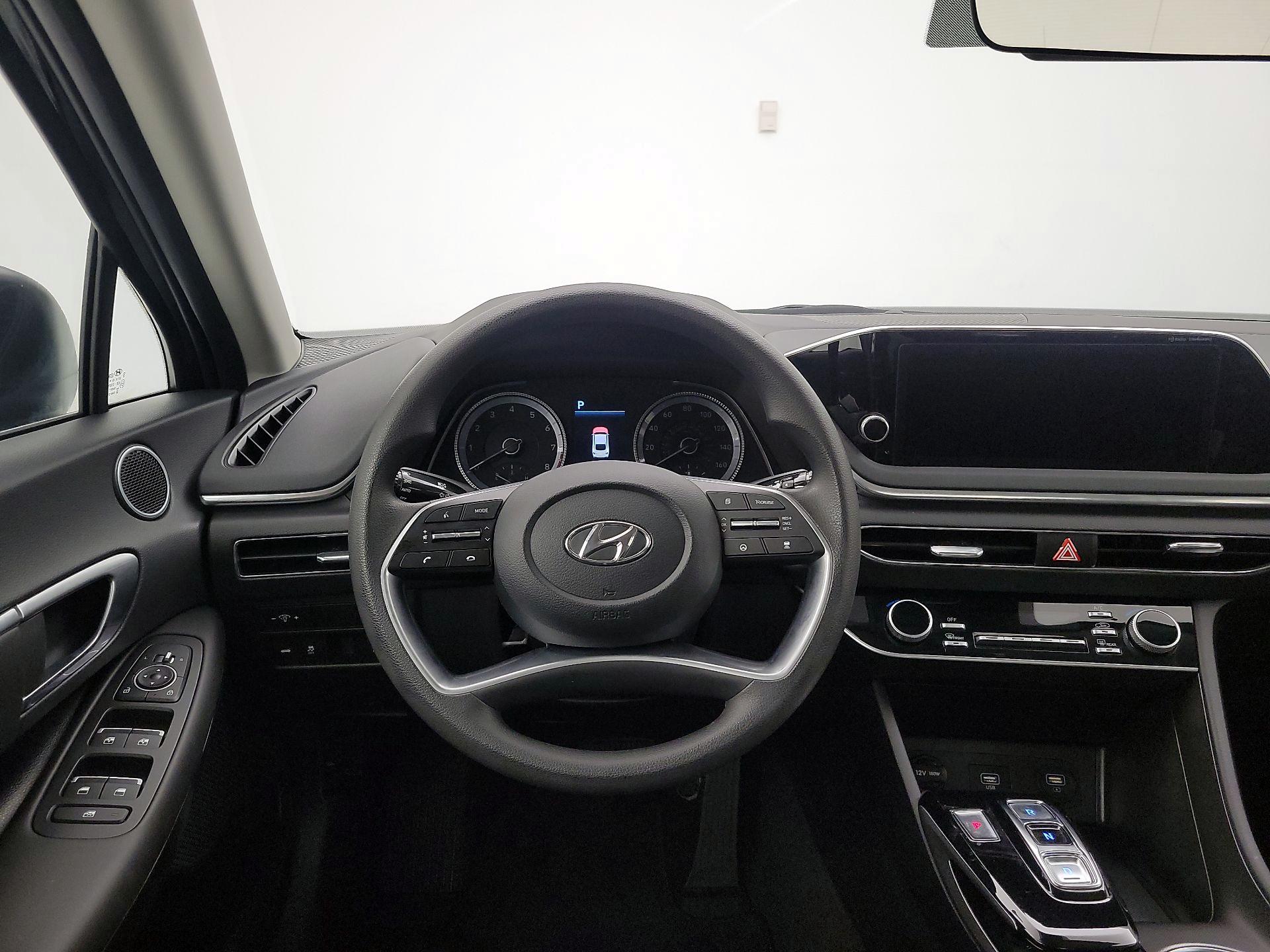 Thumbnail: 2023 Hyundai Sonata - 10