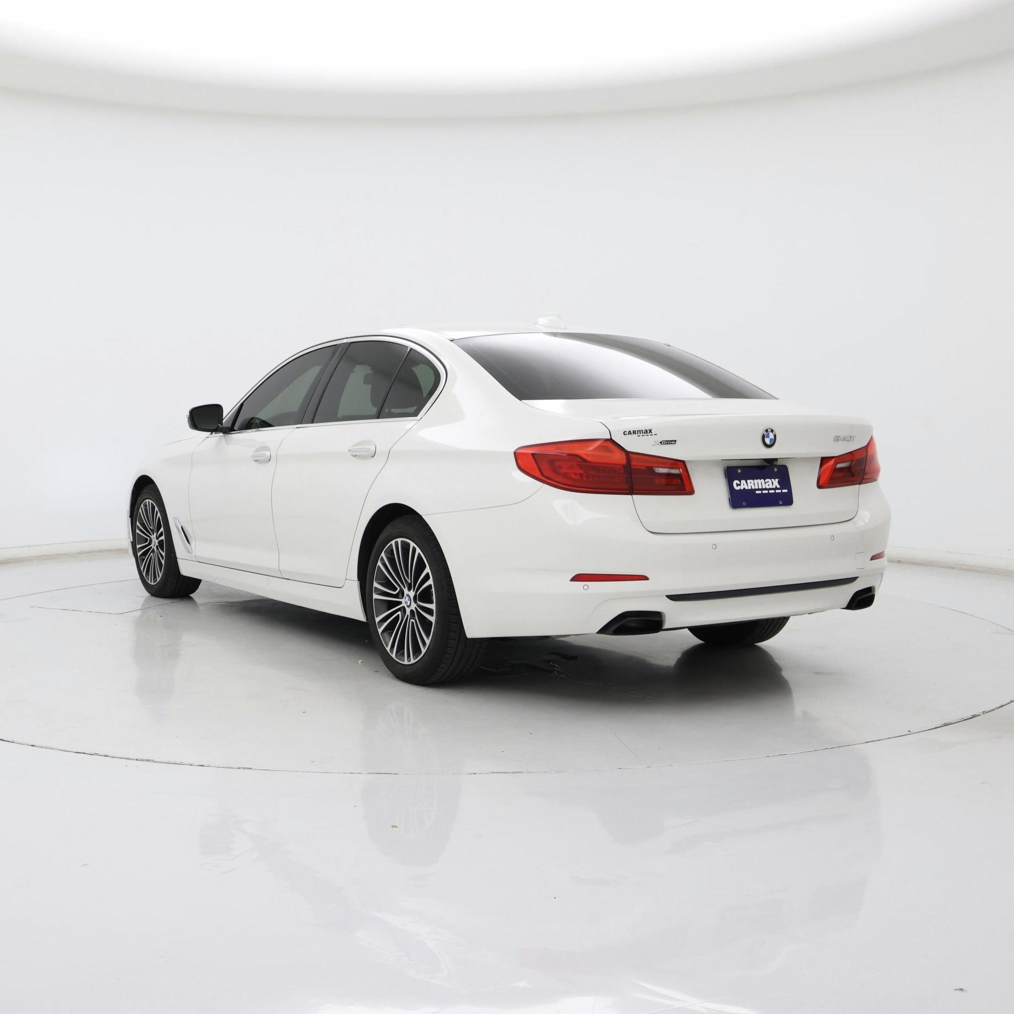 Thumbnail: 2018 BMW 5 Series - 2