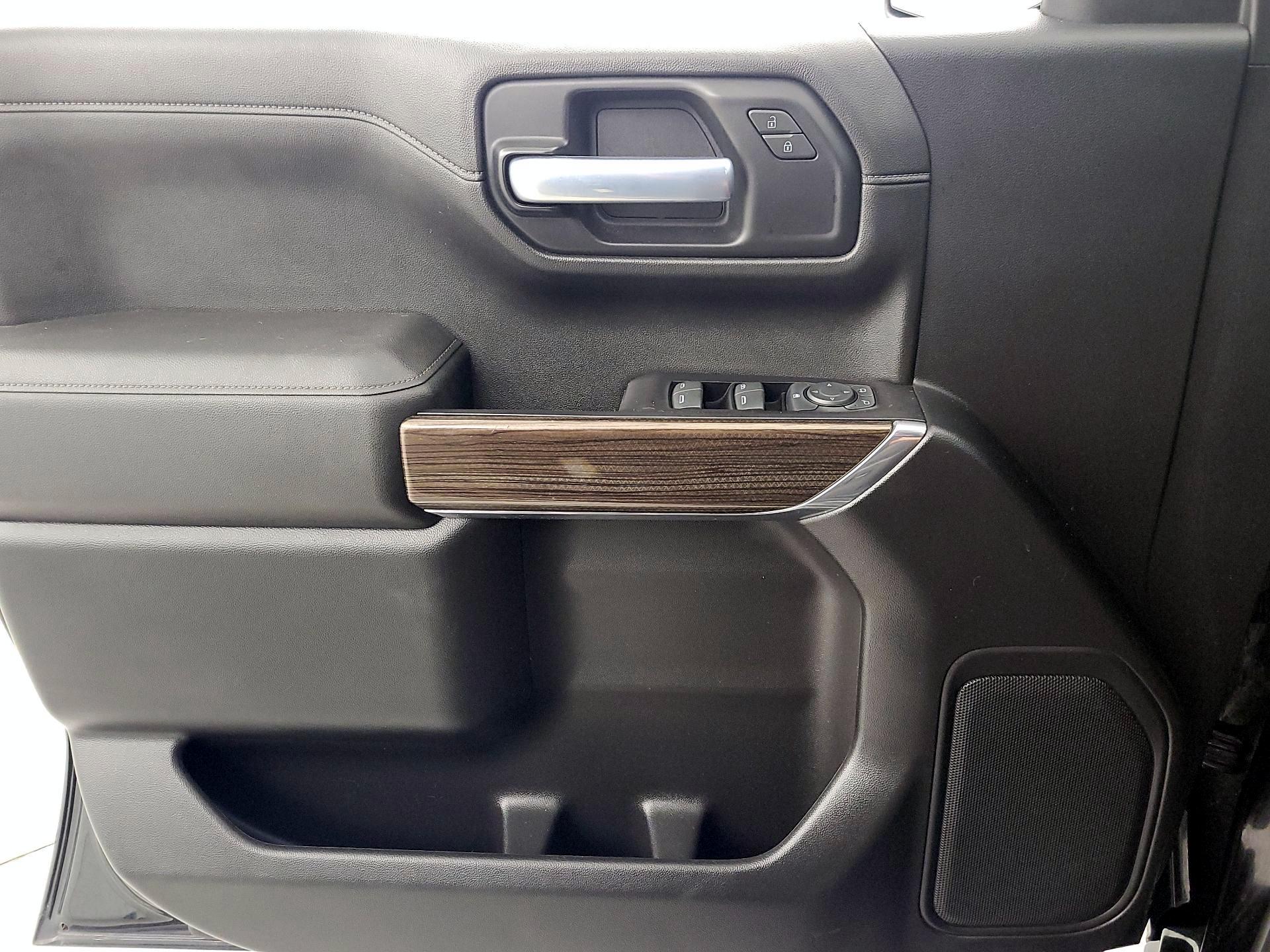 Thumbnail: 2019 Chevrolet Silverado 1500 - 12
