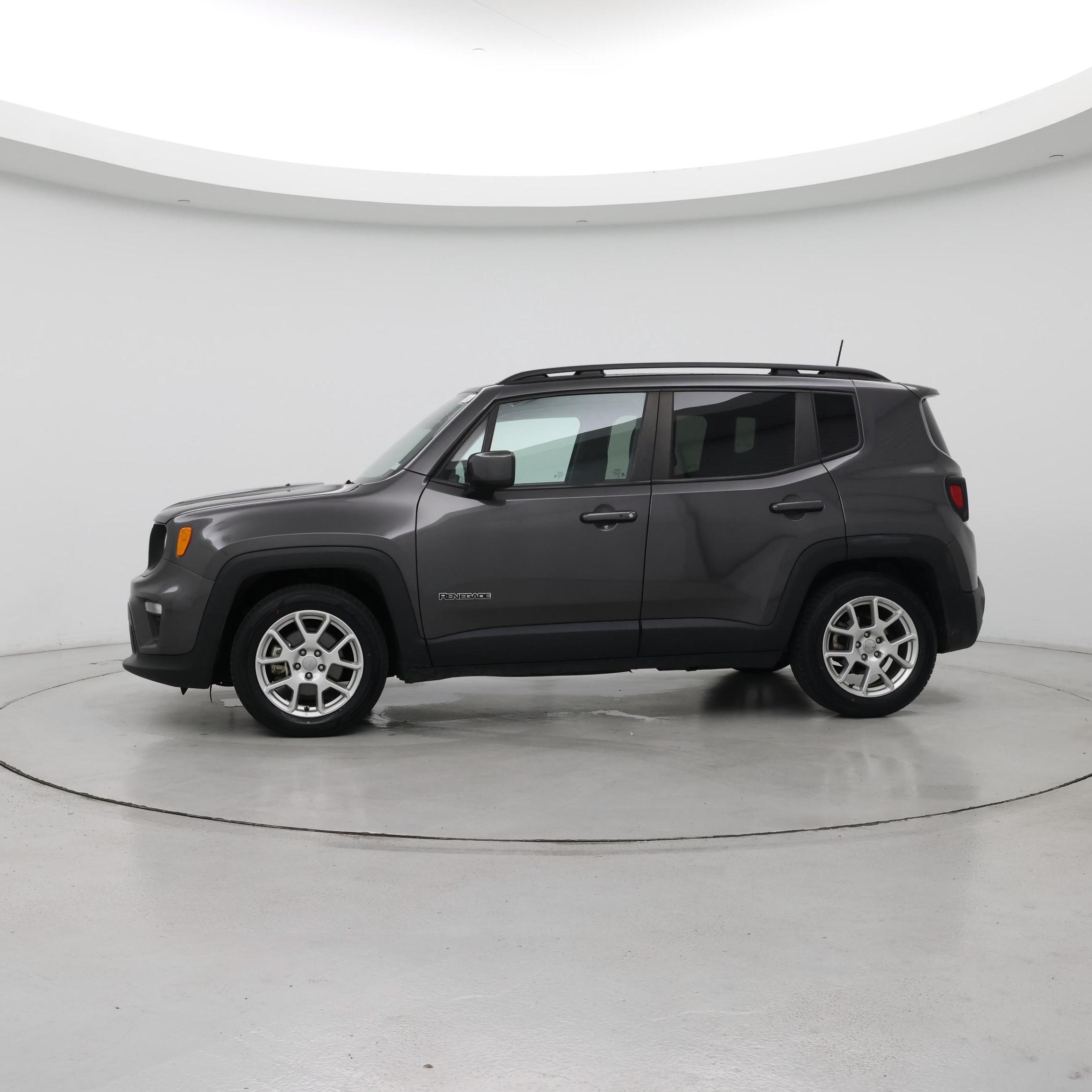 Thumbnail: 2021 Jeep Renegade - 3