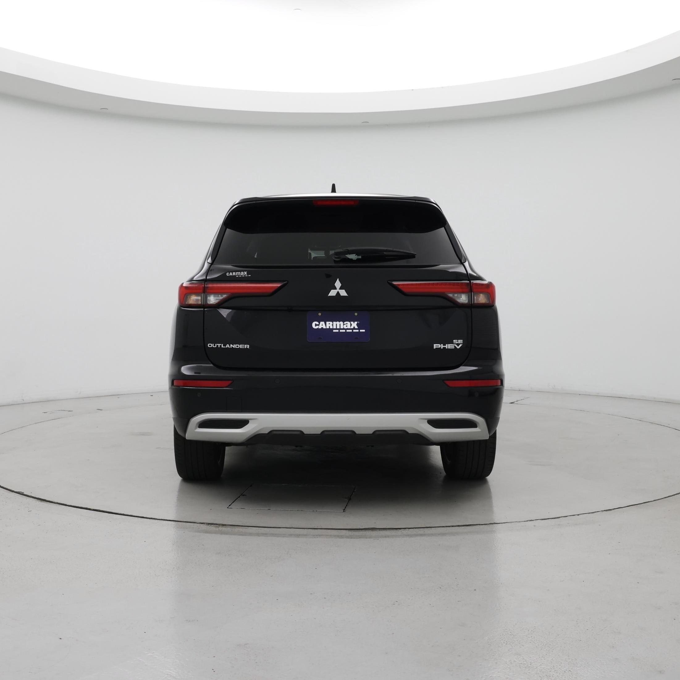 Thumbnail: 2023 Mitsubishi Outlander - 6