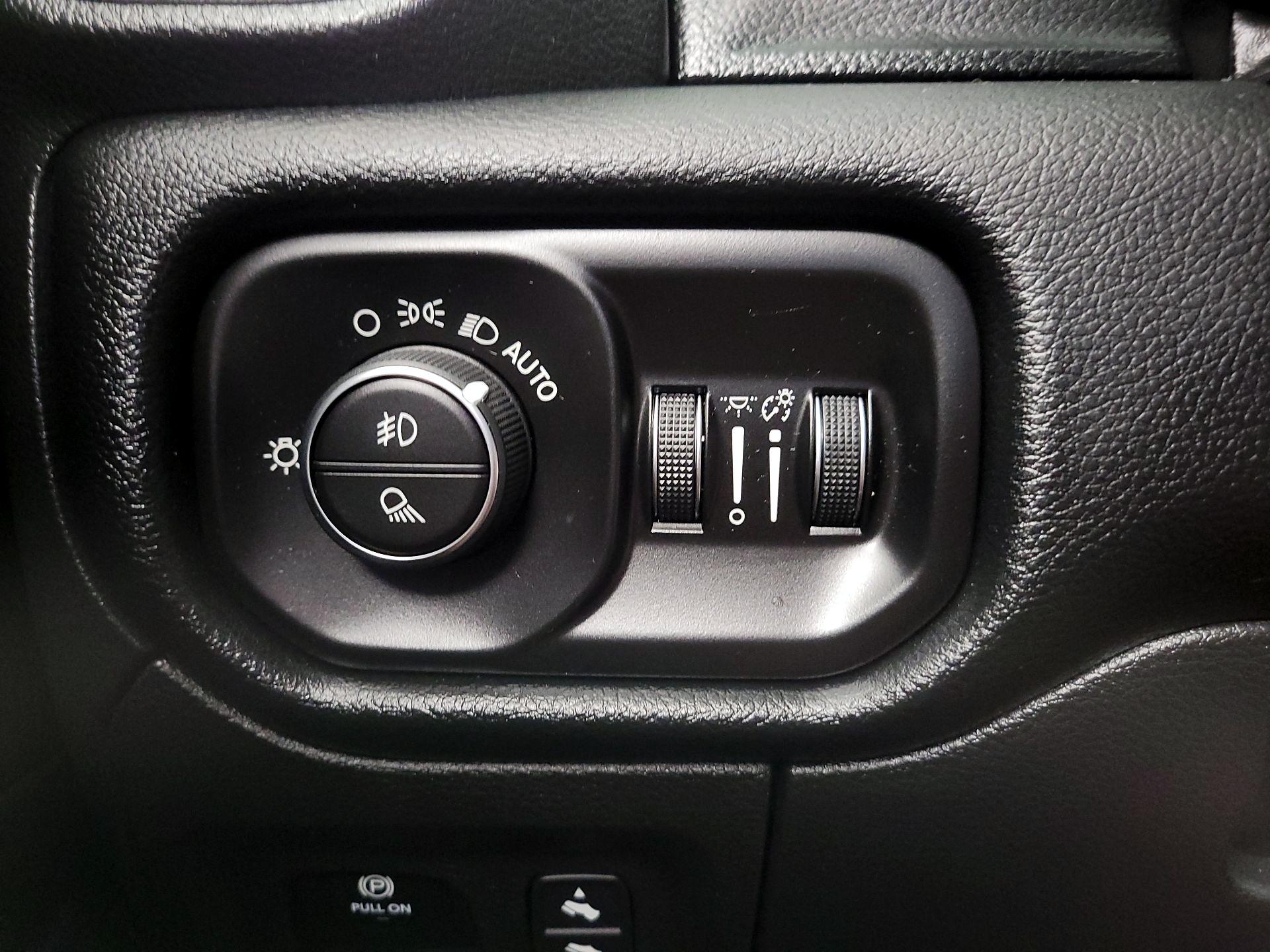 Thumbnail: 2022 RAM 1500 - 13