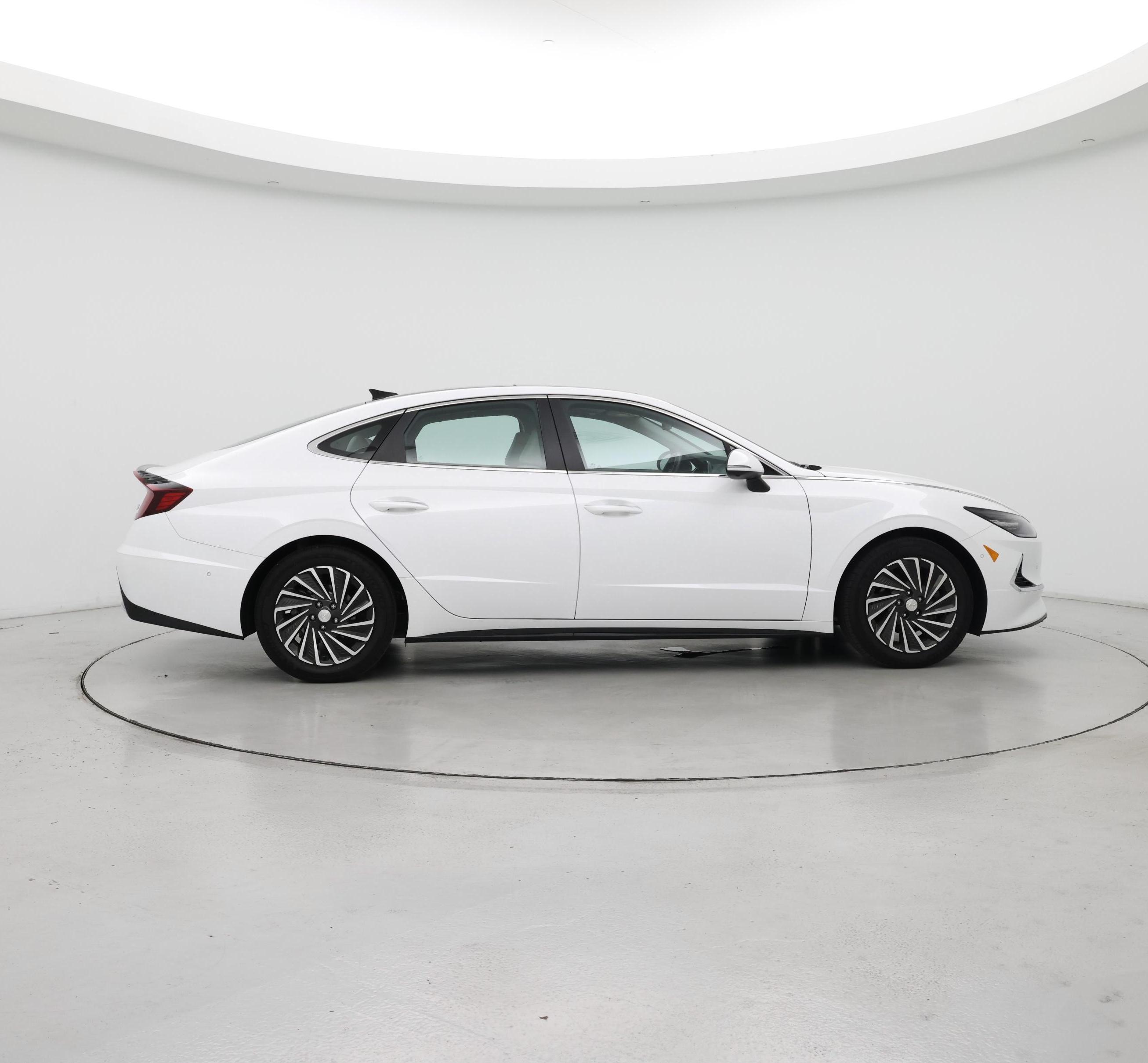 Thumbnail: 2023 Hyundai Sonata - 7